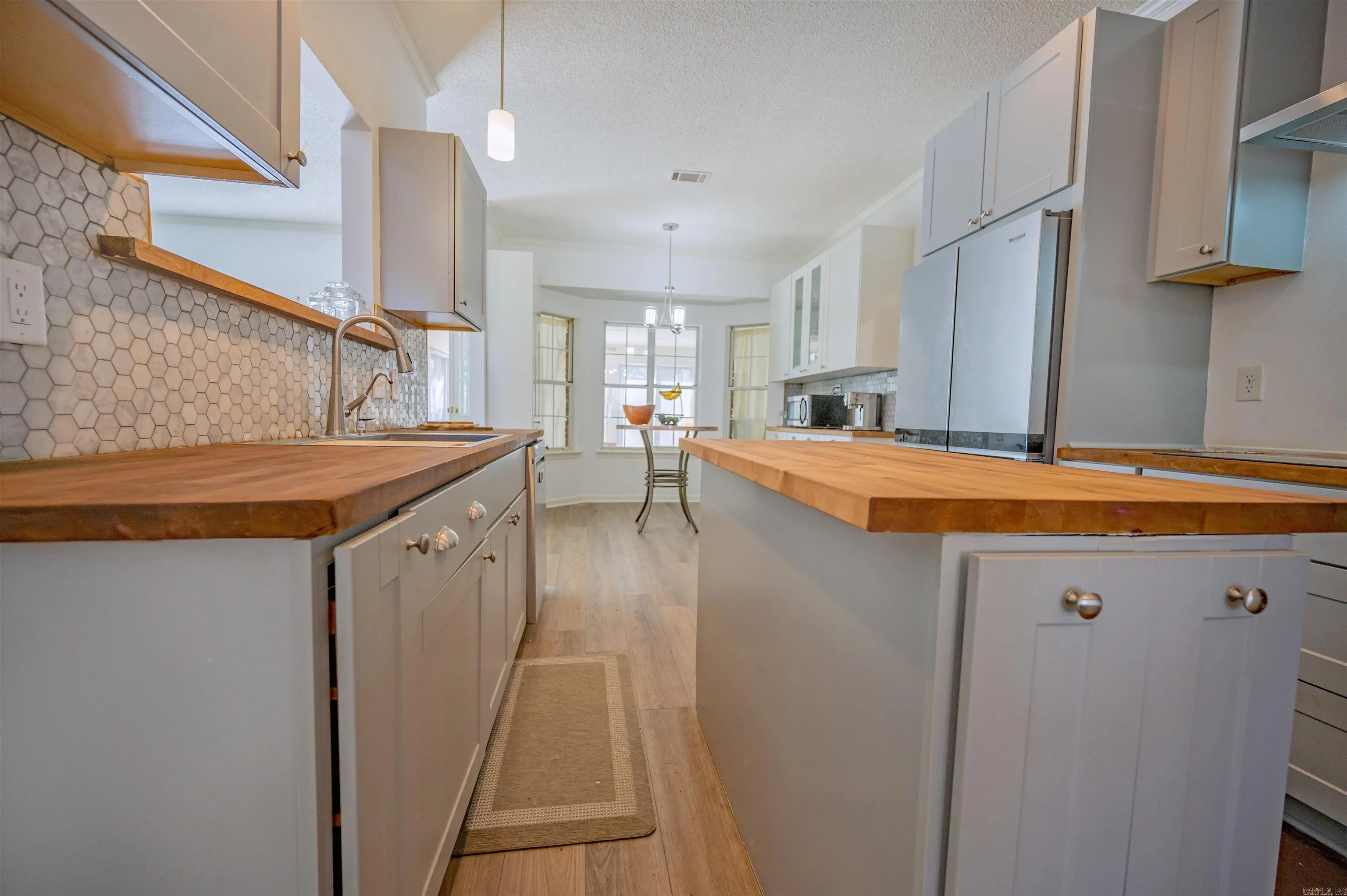 Property at 43  Blue mountain - Image 12