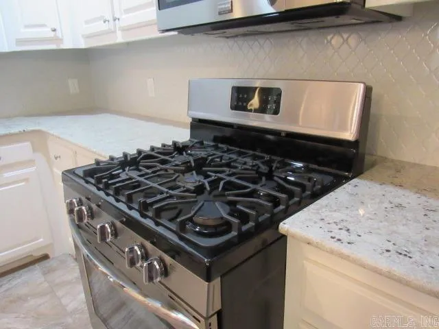 Property at 324  Prospect park - Image 15