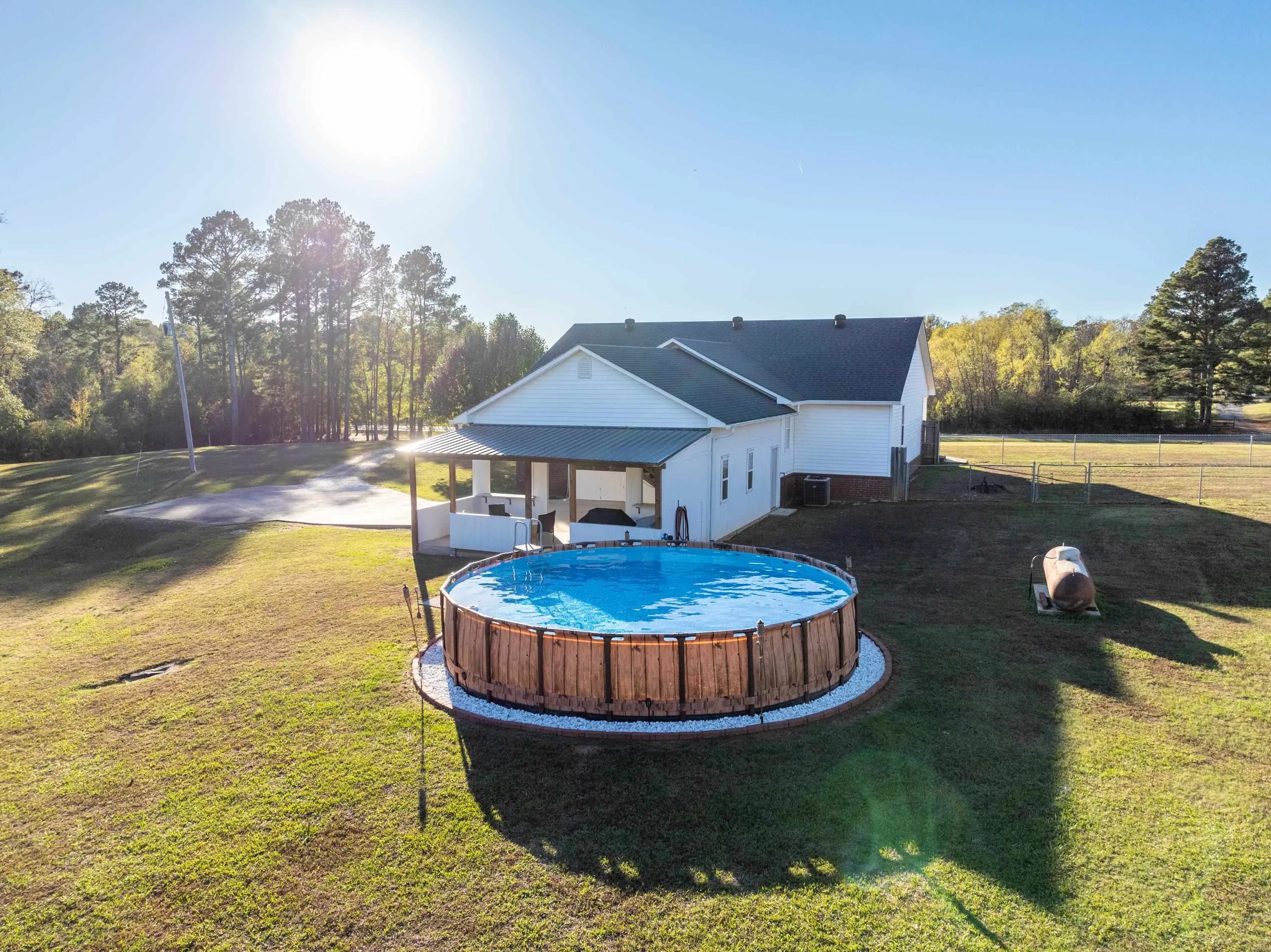 Property at 204 N Bumble bee - Image 37