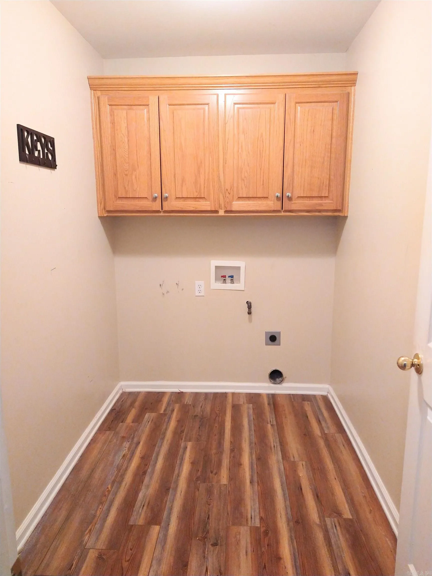 Property at 10030  Farris avenue - Image 9