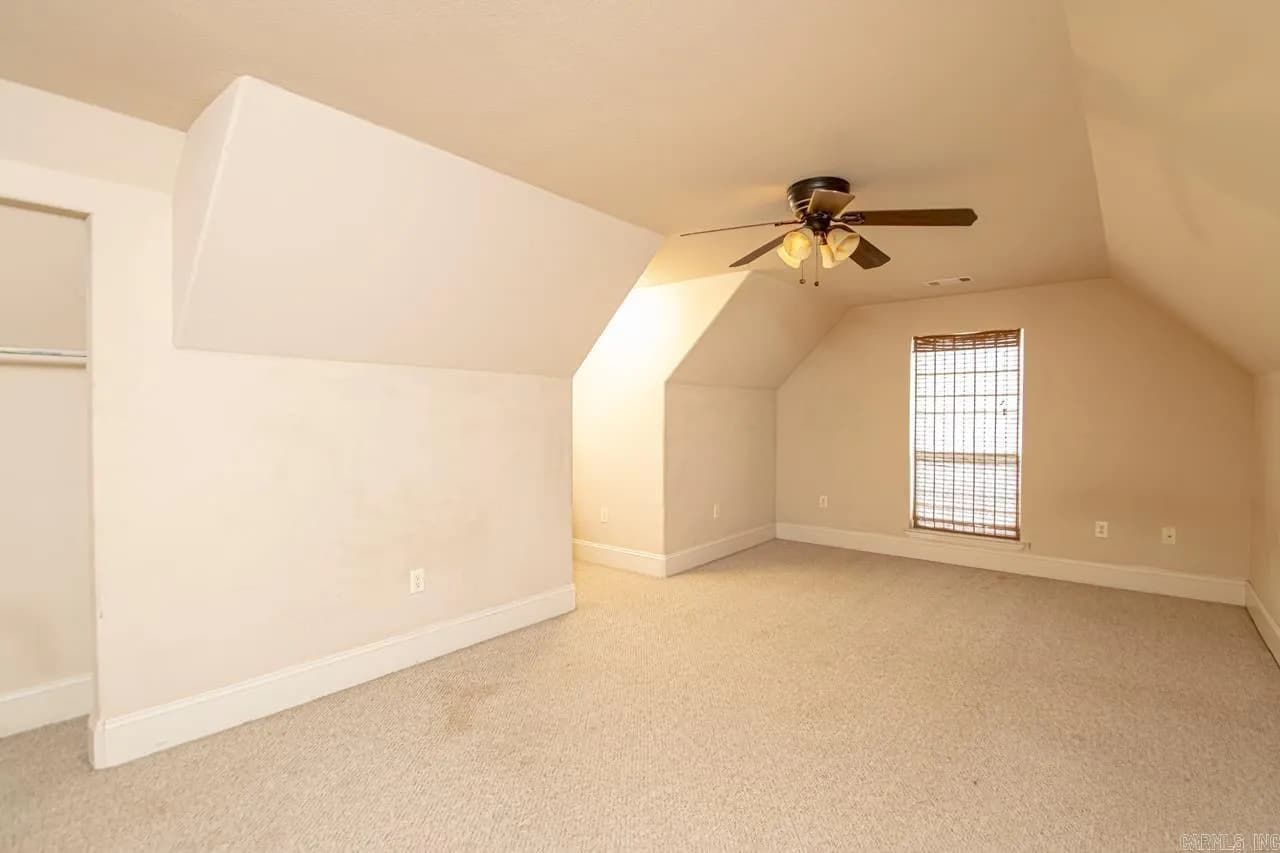 Property at 10810  Goodwin - Image 31