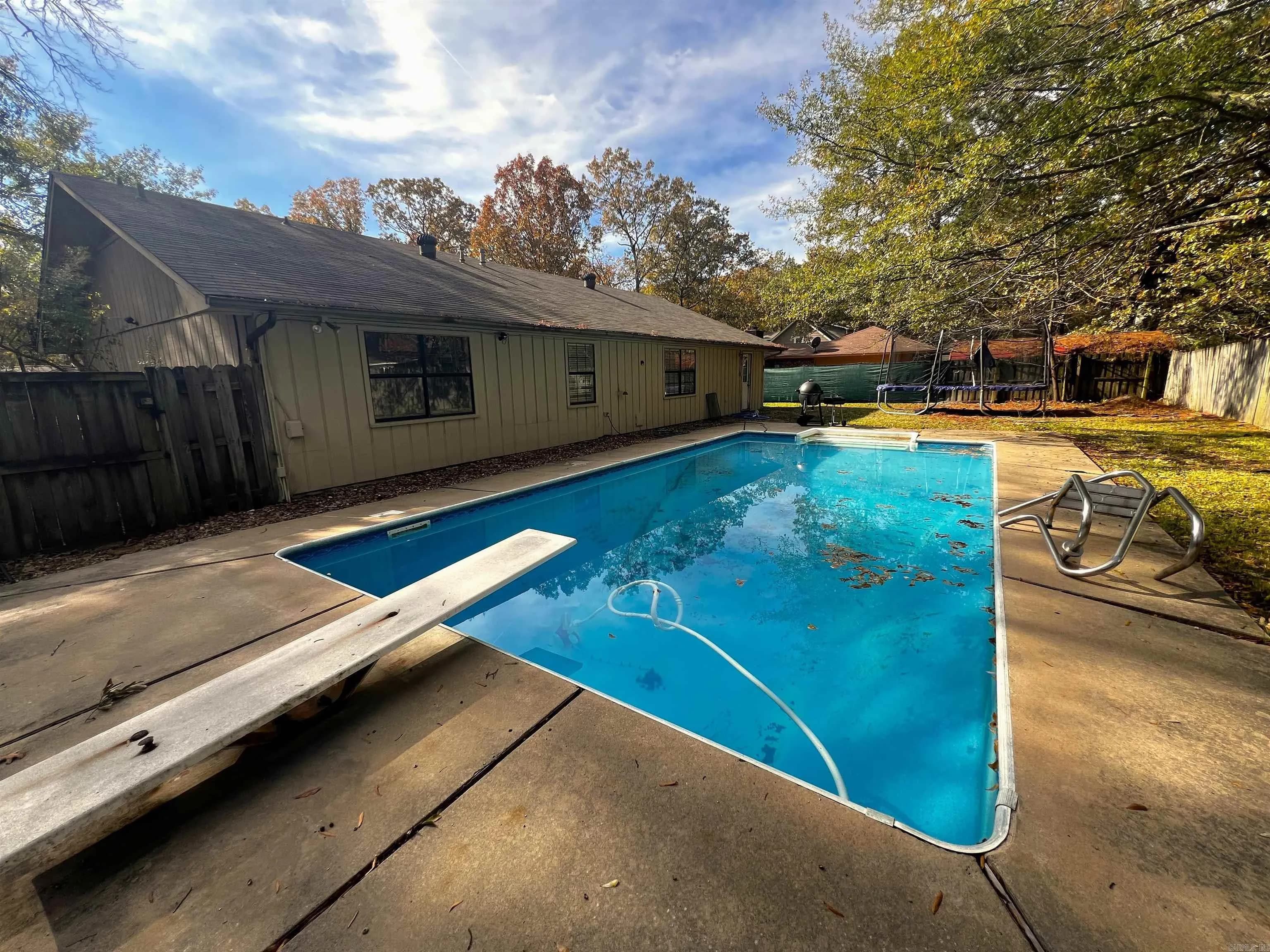 Property at 6  Independence - Image 4