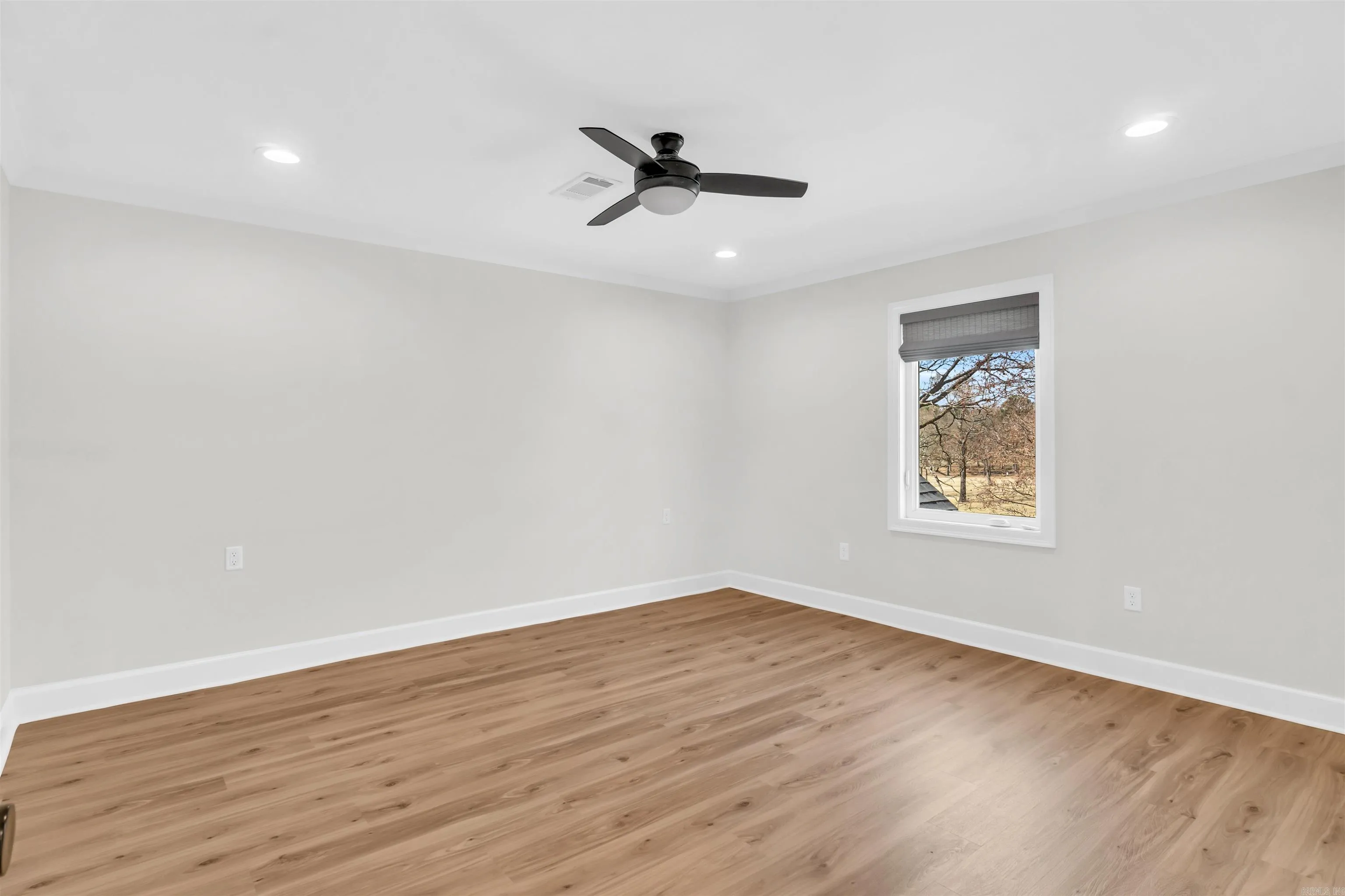 Property at 13  Country club - Image 32