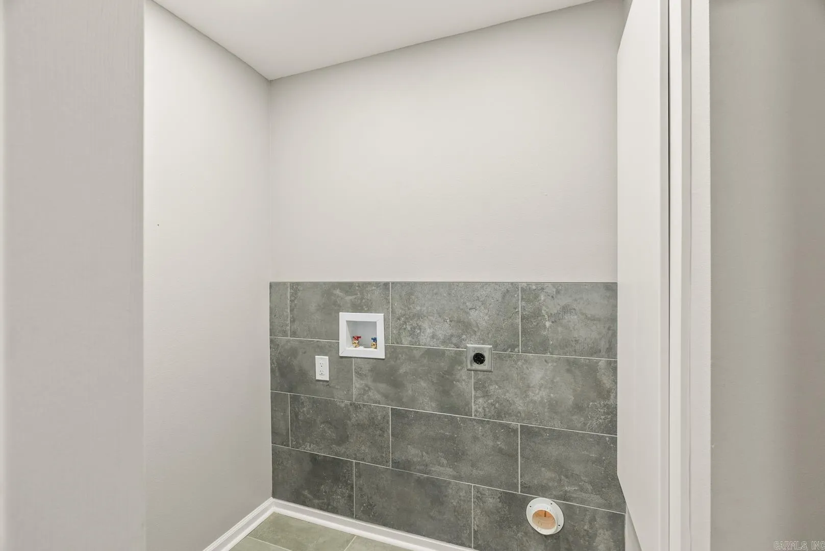 Property at 4611  Hillard - Image 18