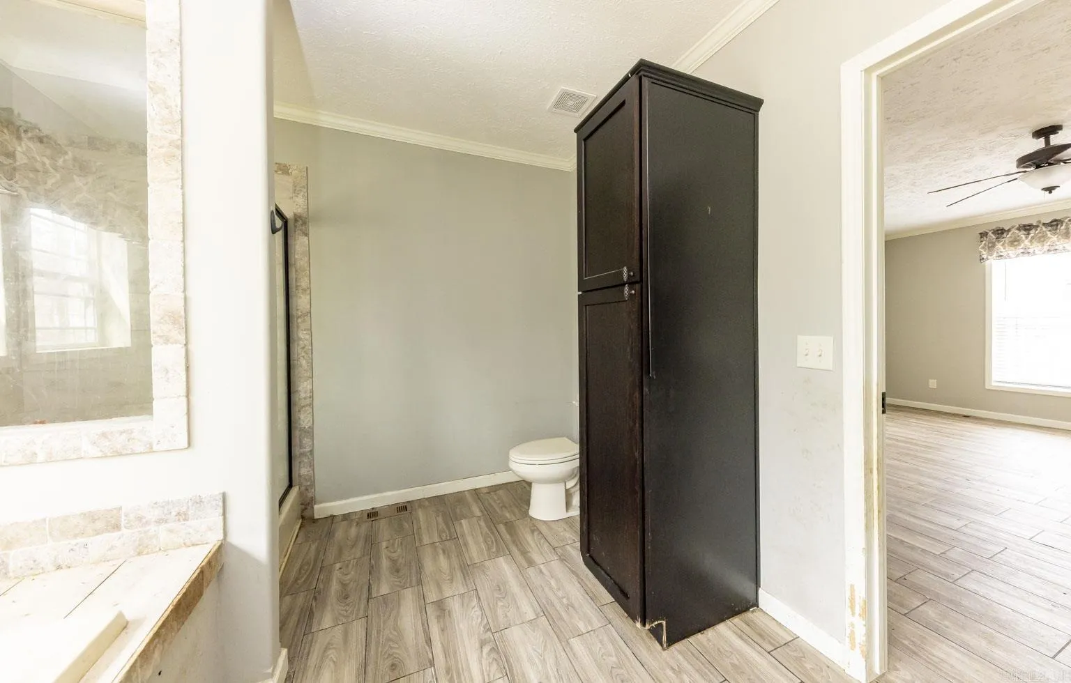 Property at 1065  Slatecreek - Image 23