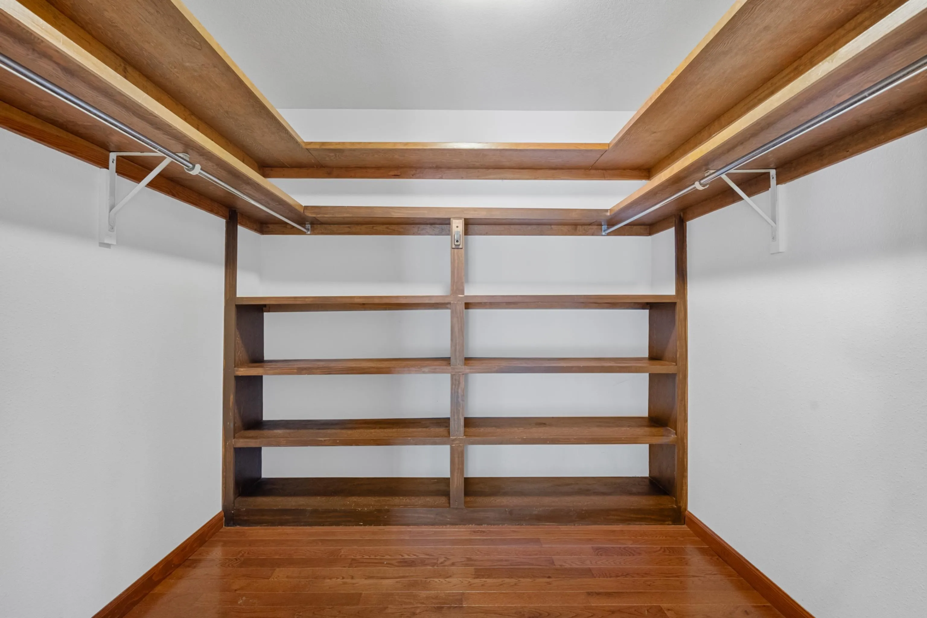 Property at 4  Oporto - Image 28