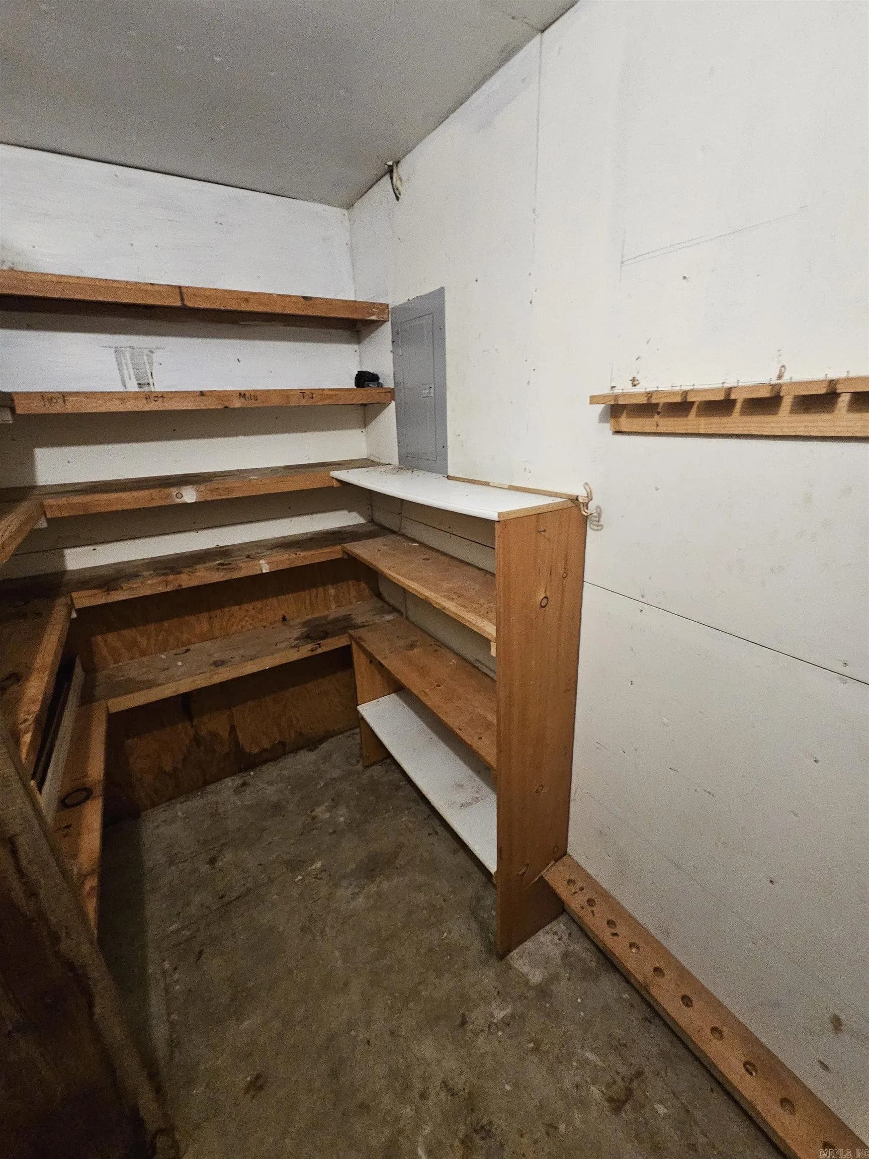 Property at 6  Mohave - Image 25