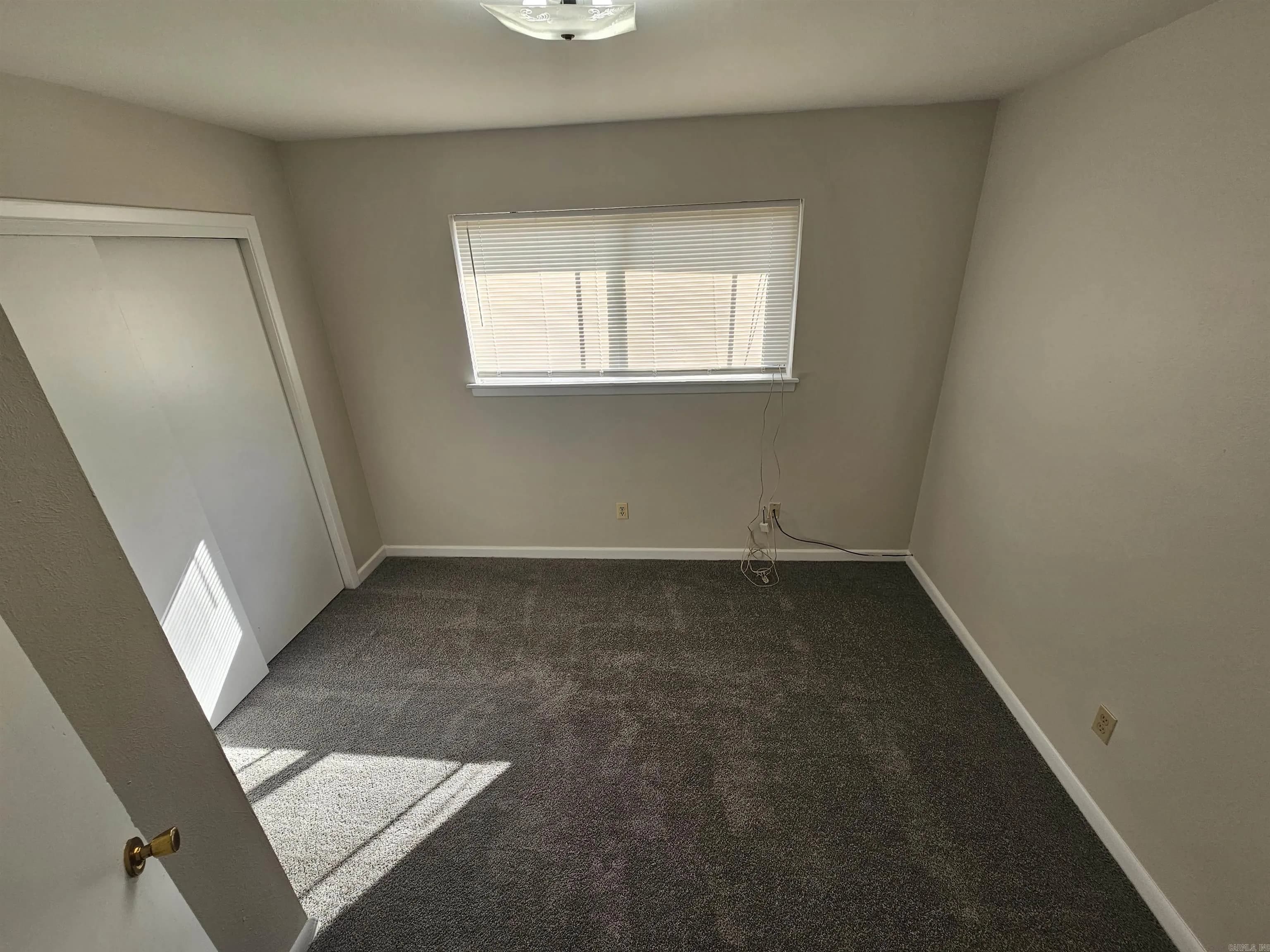 Property at 6  Mohave - Image 17