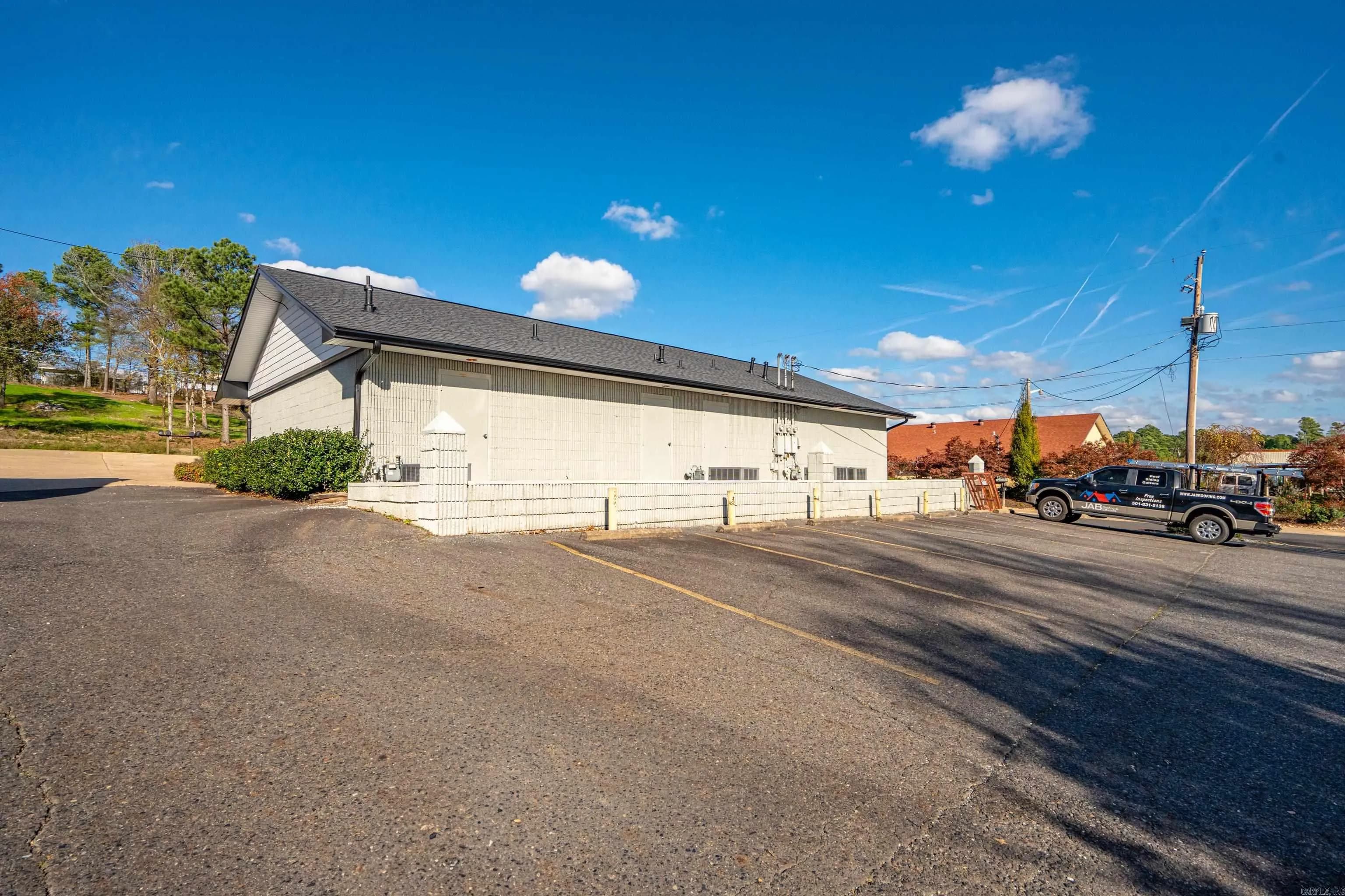 Property at 201  Franklin  110 Normandy - Image 6