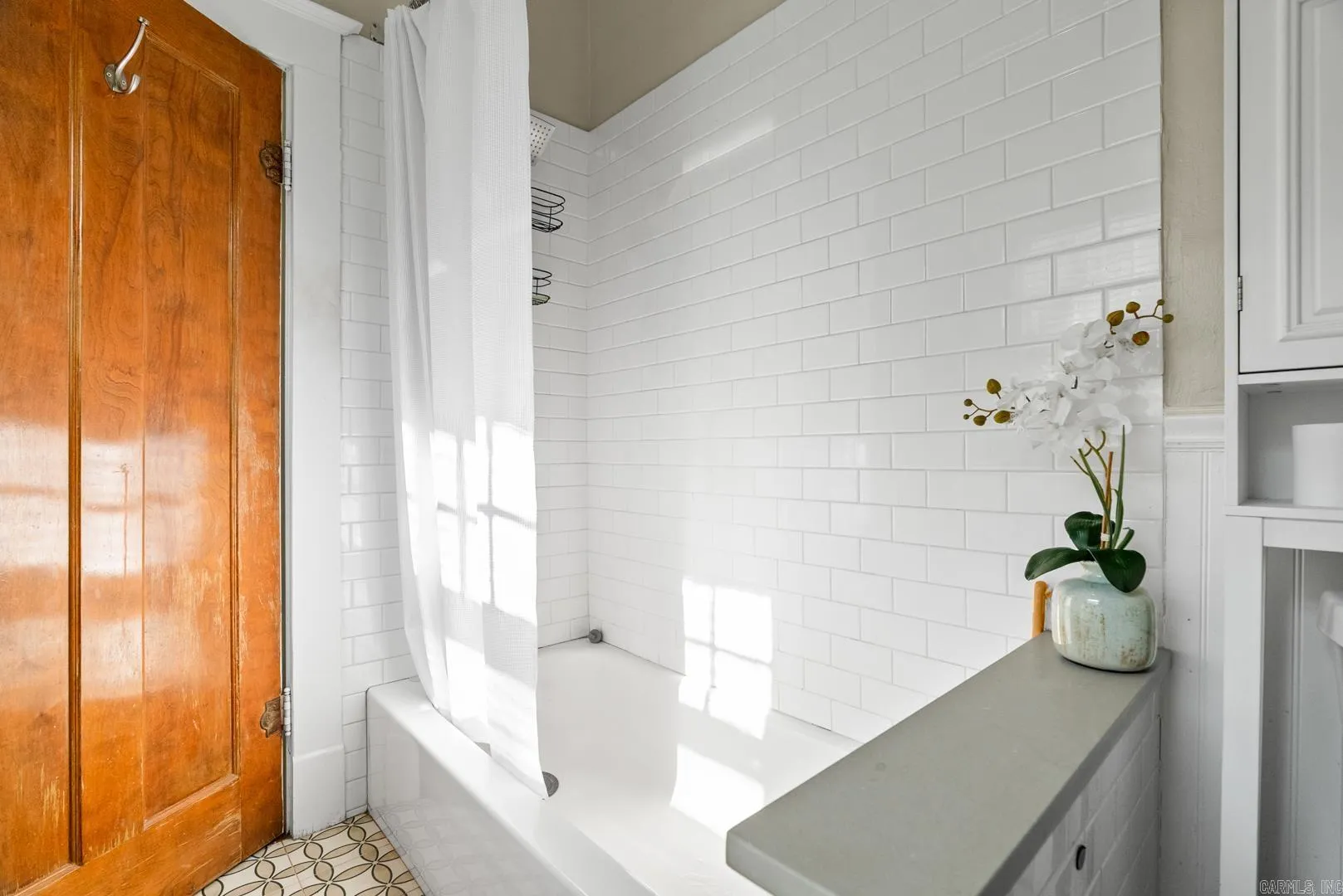 Property at 135  Booker - Image 21