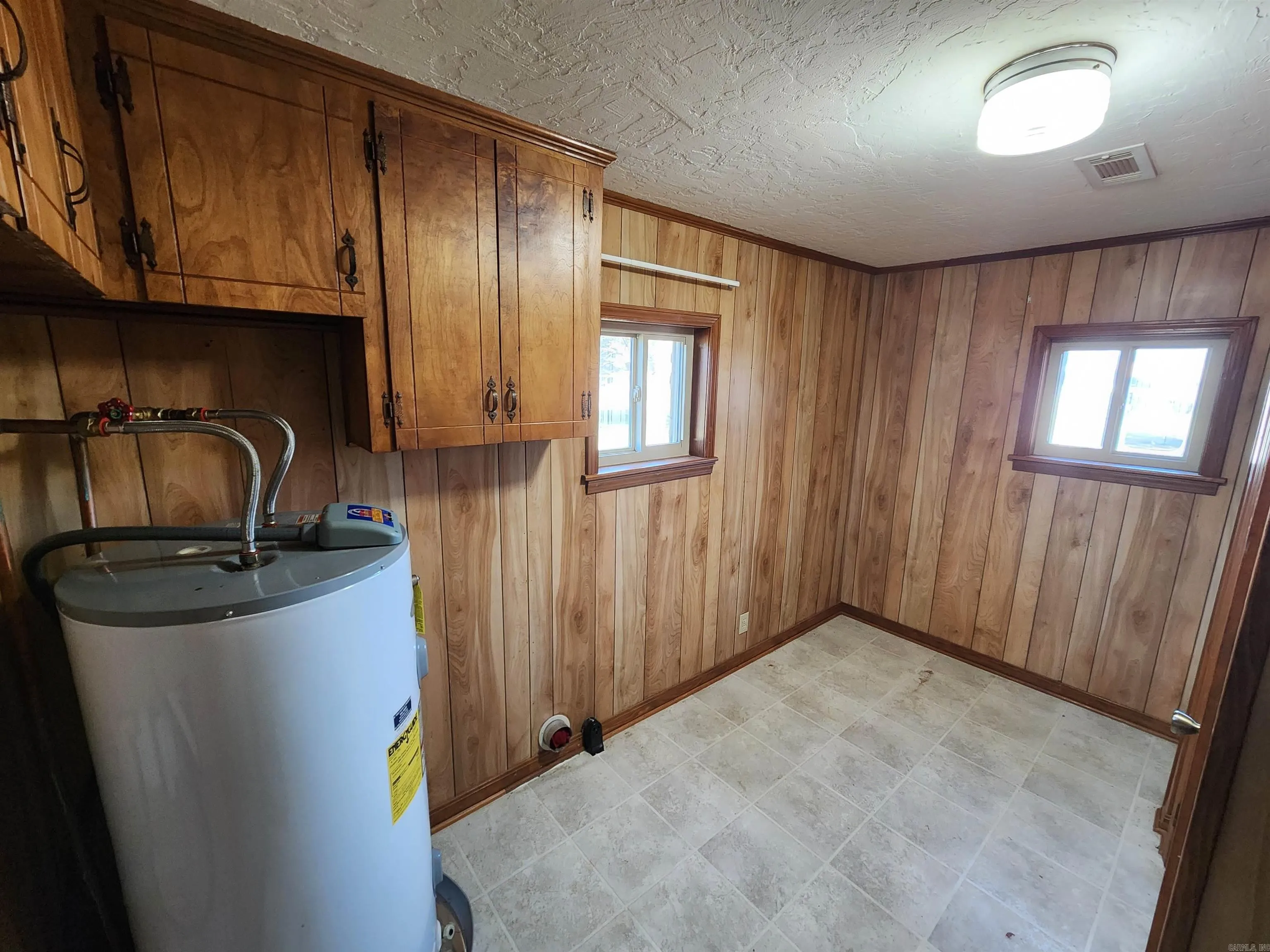 Property at 548  New hart - Image 11