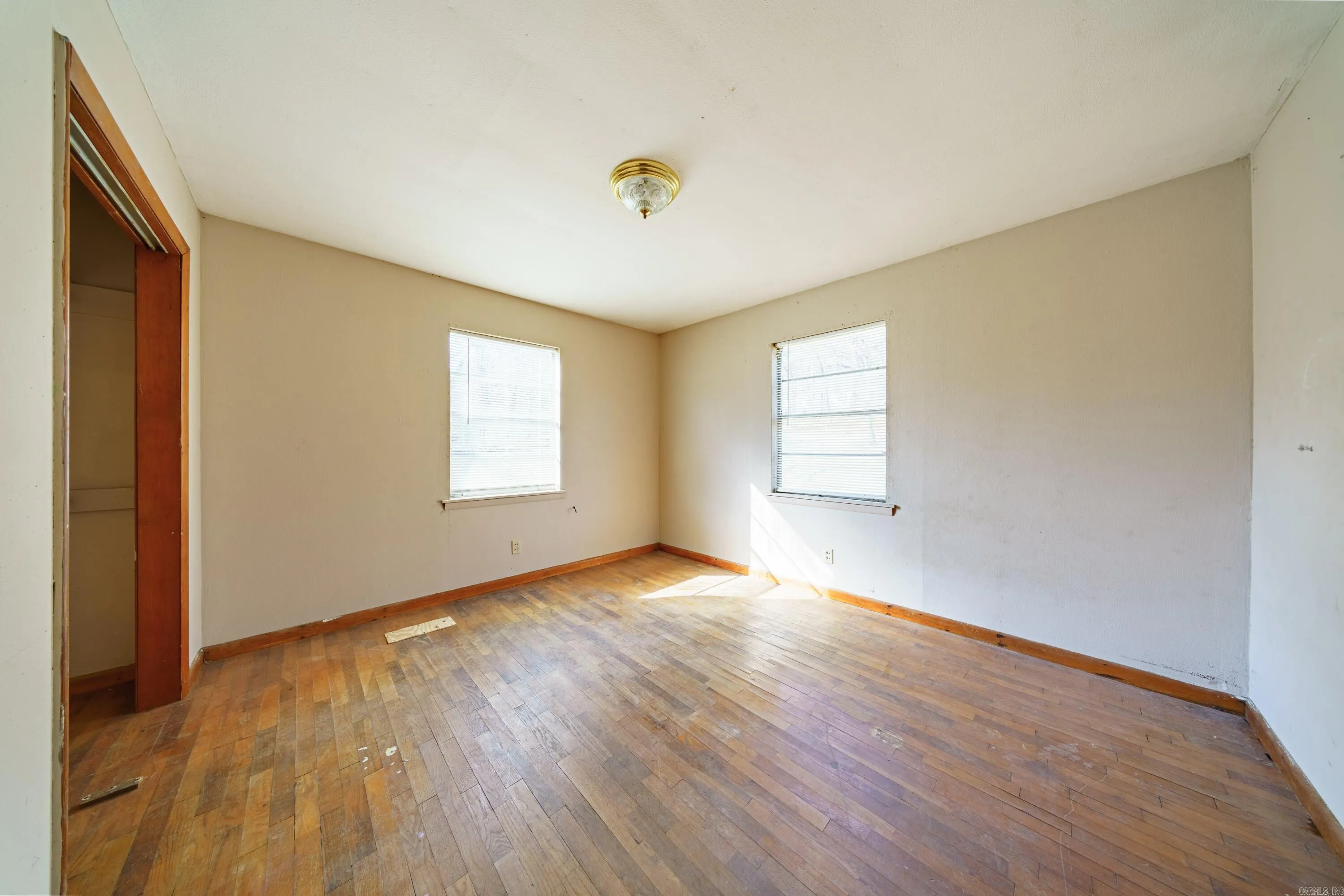 Property at 70  Walden - Image 29