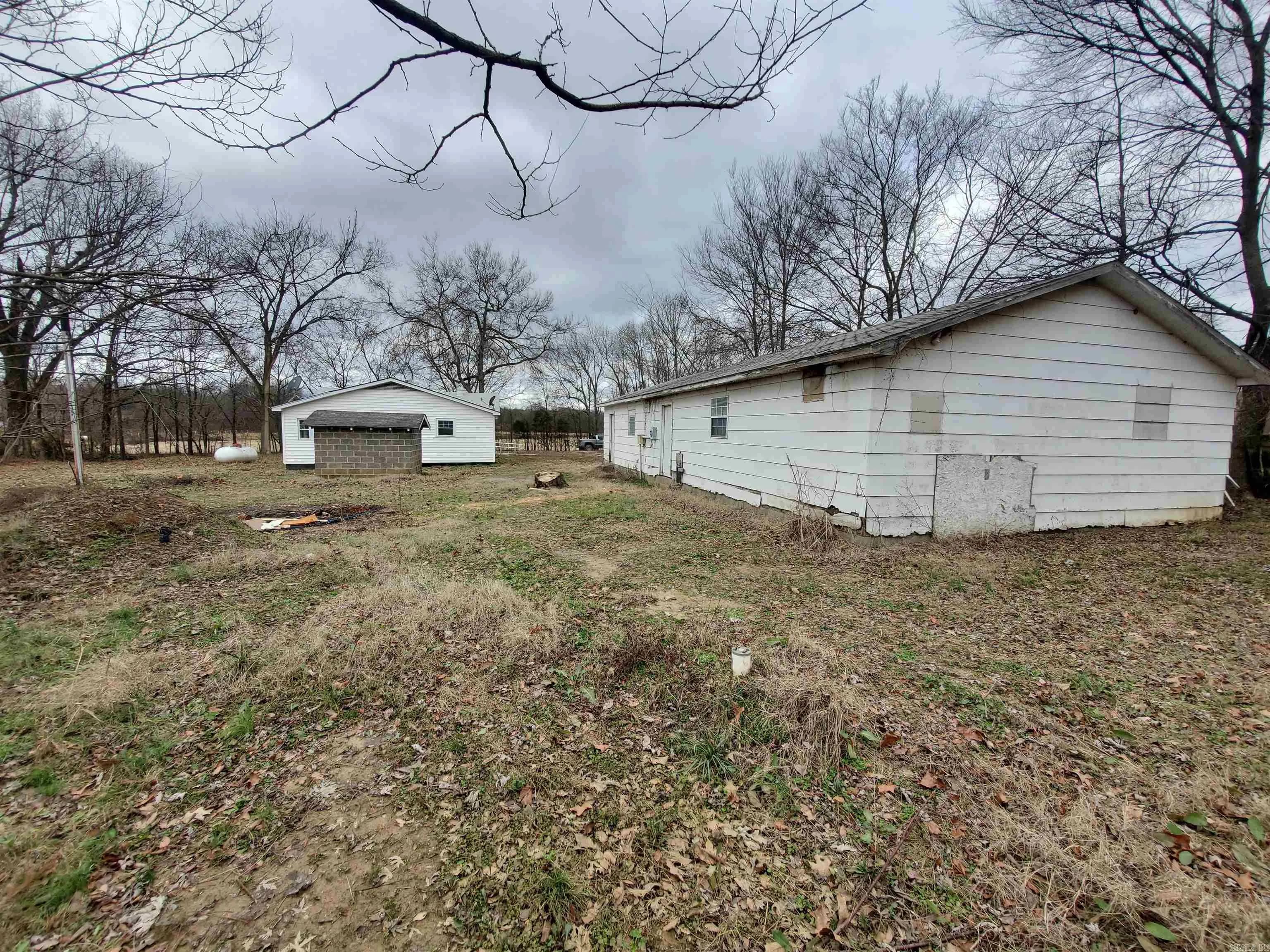 Property at 26  Cr 355 - Image 28