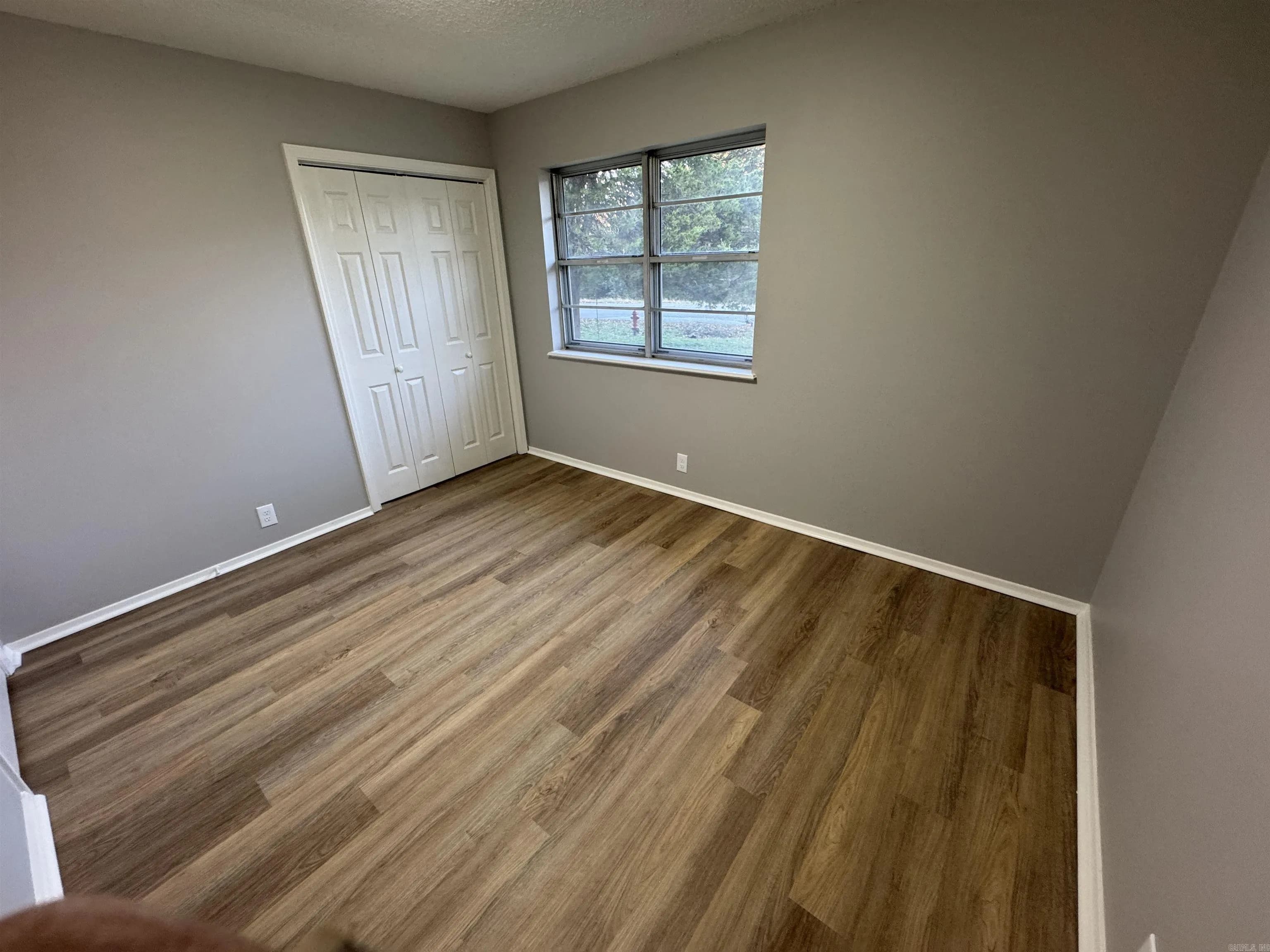 Property at 508  Spruce - Image 17