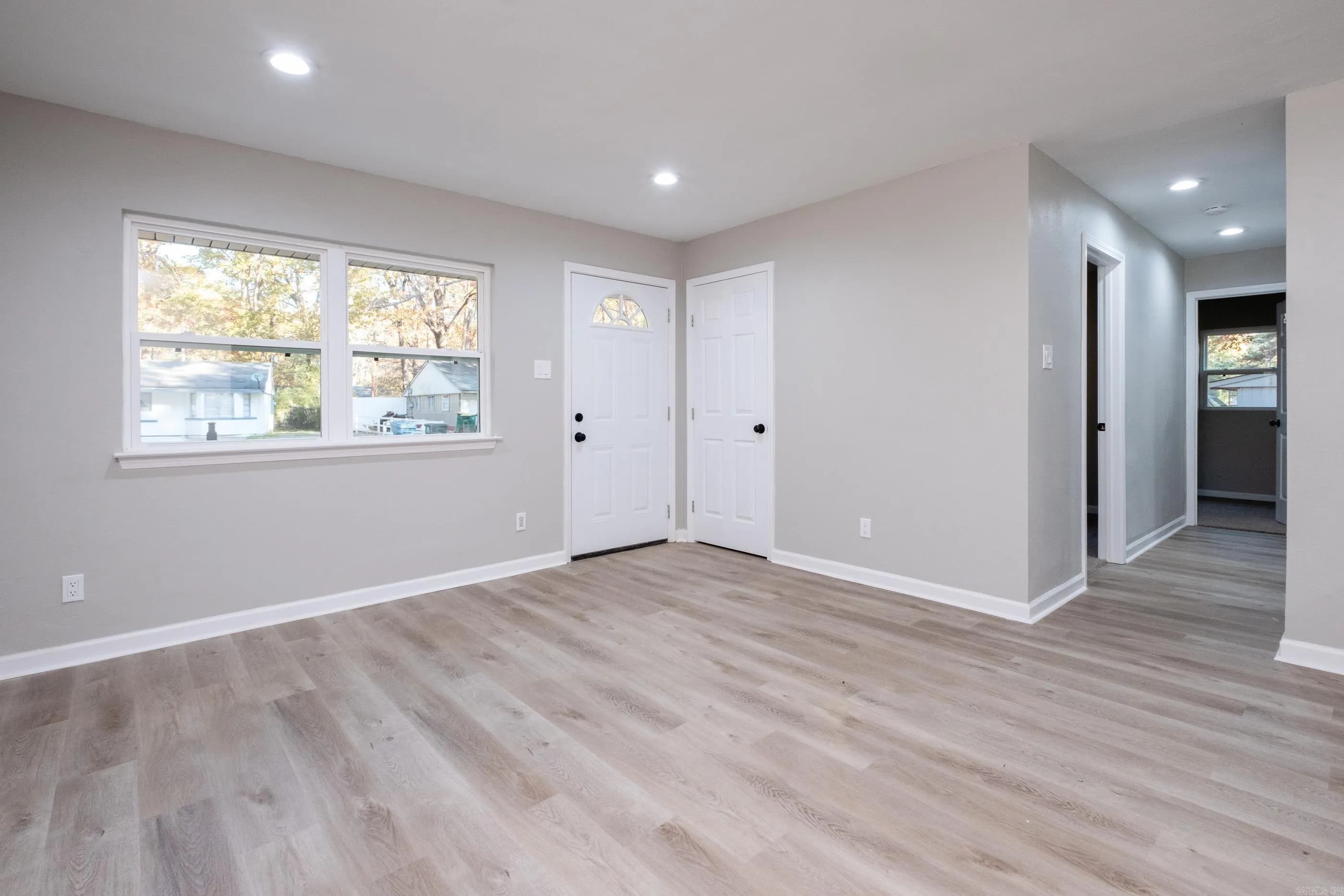 Property at 7819  Nolen - Image 10