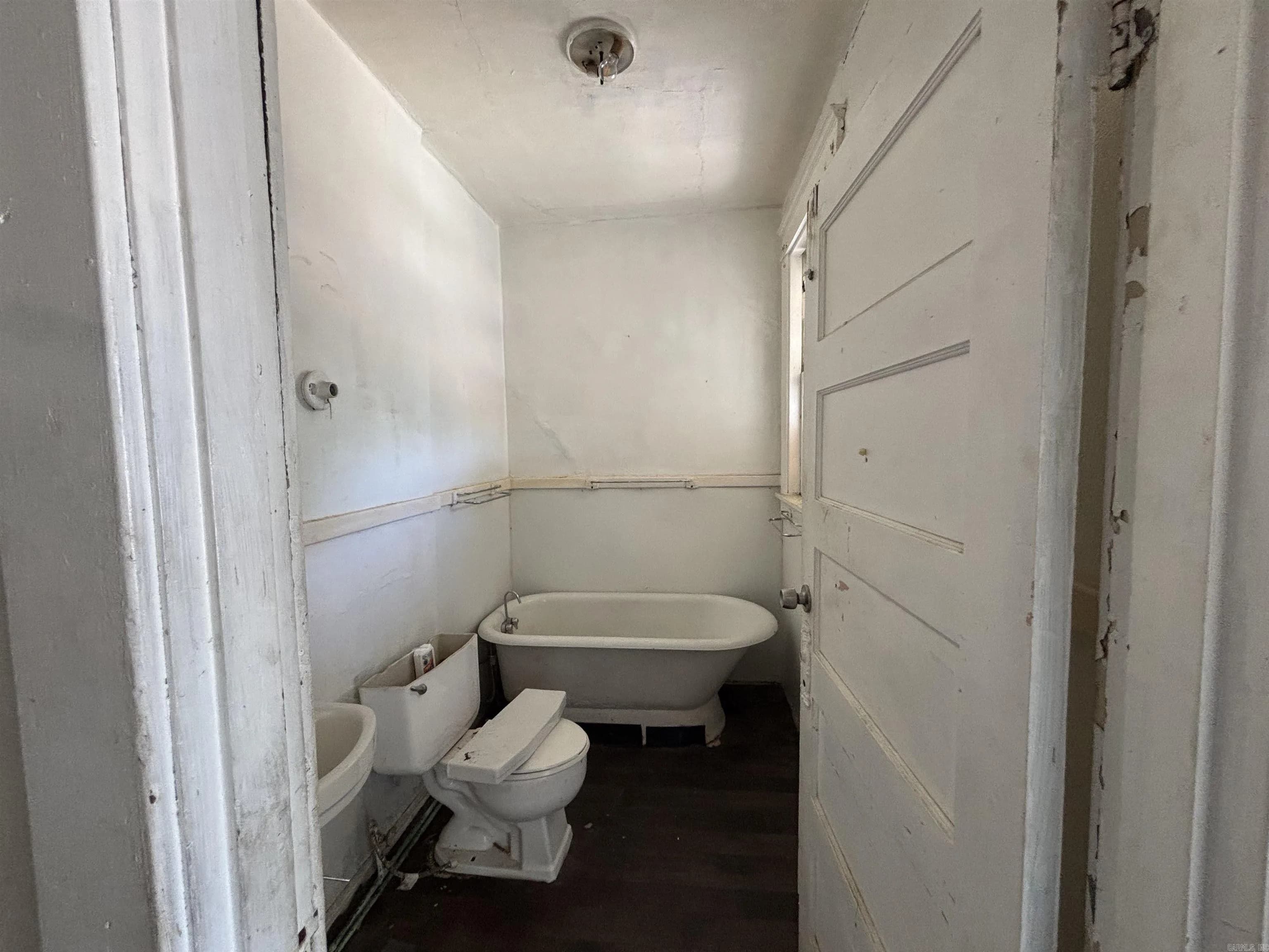 Property at 2624 S Arch - Image 31