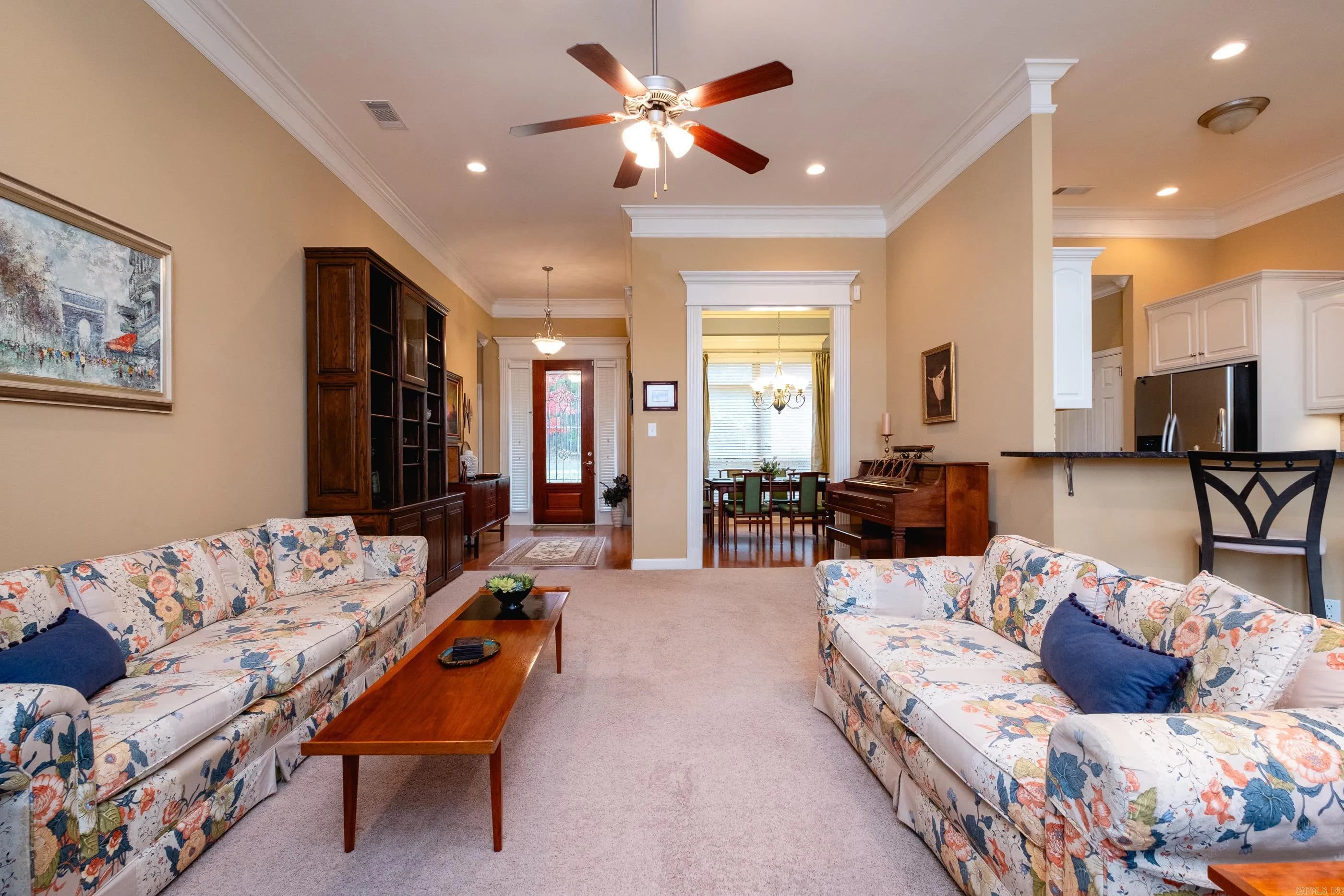 Property at 121  Shady - Image 10
