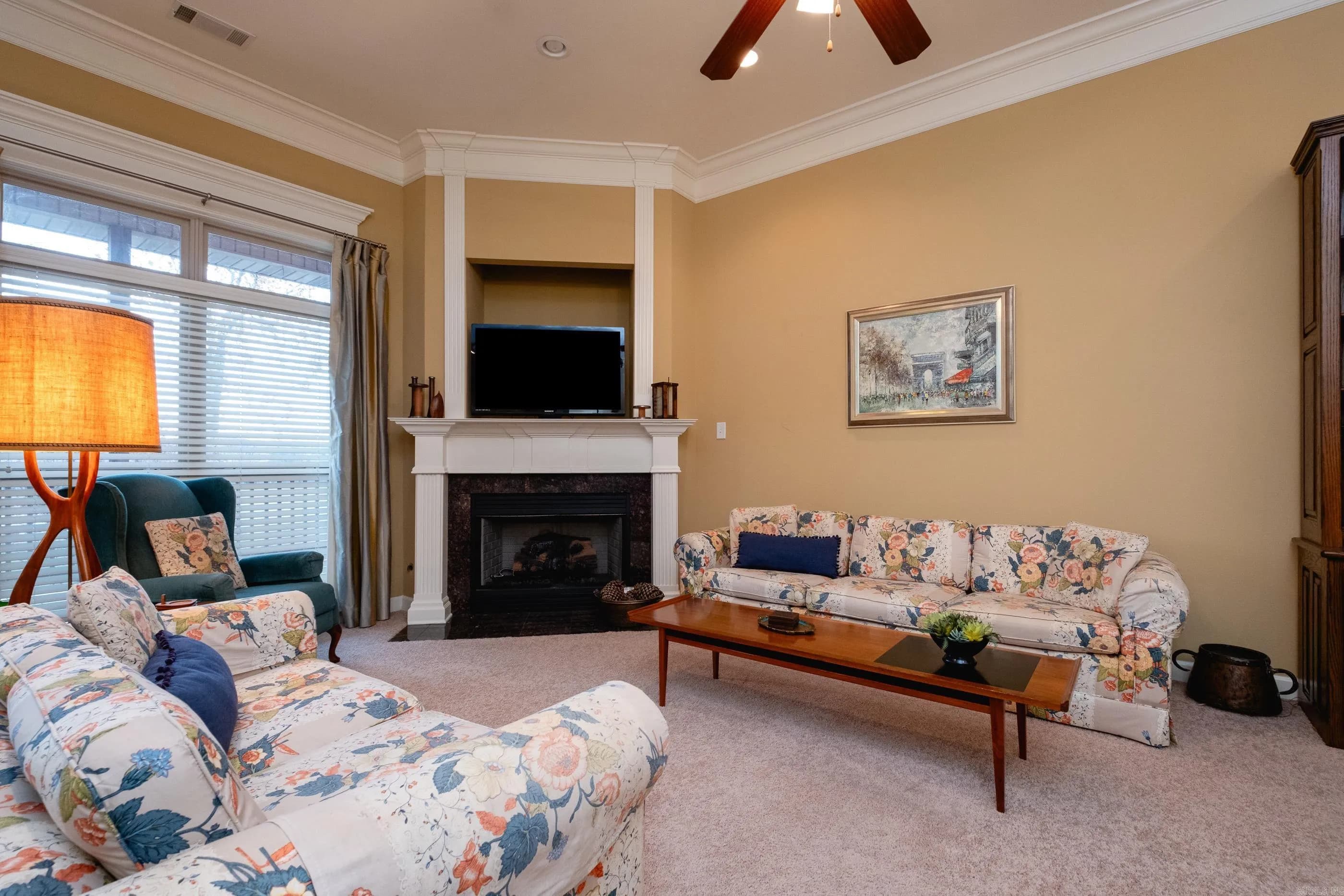 Property at 121  Shady - Image 9