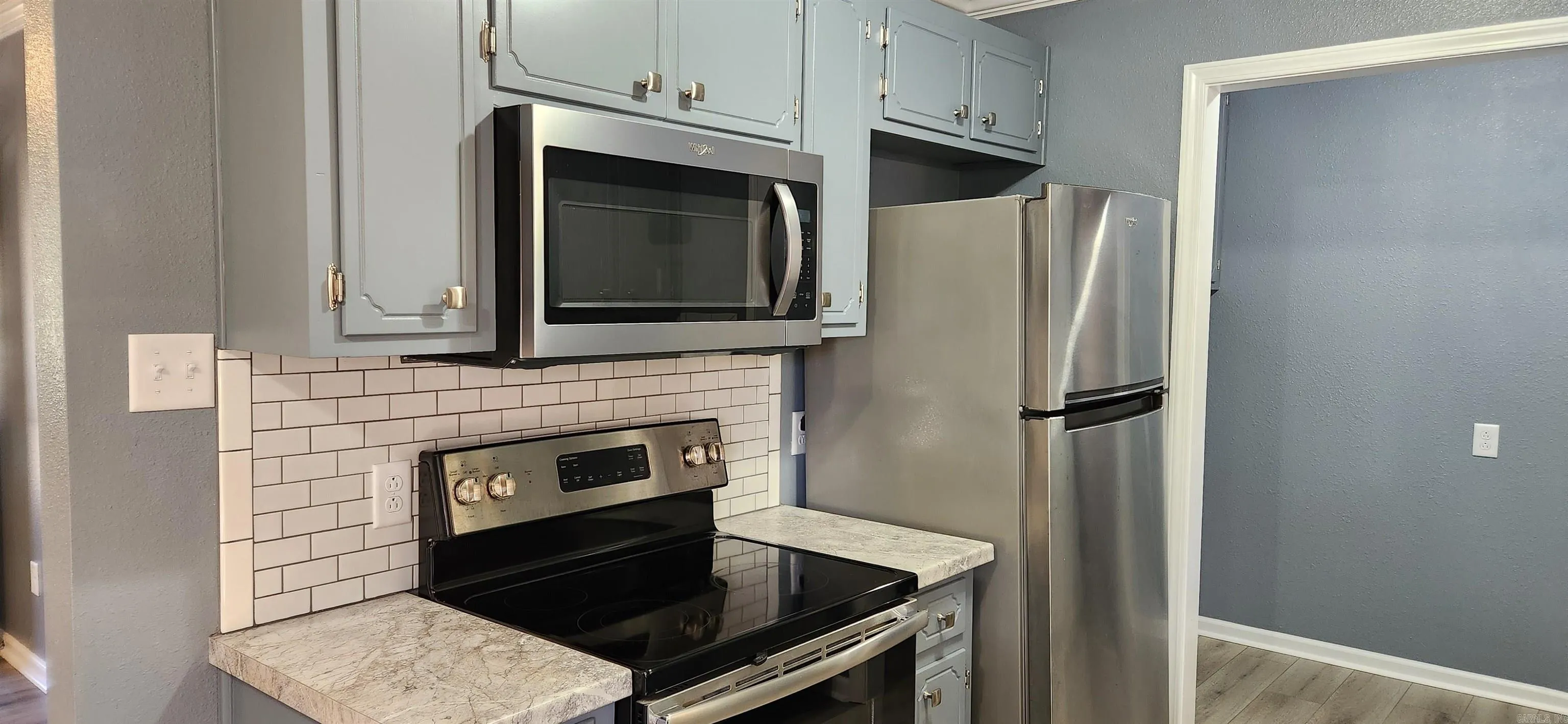 Property at 284  Armstead - Image 12