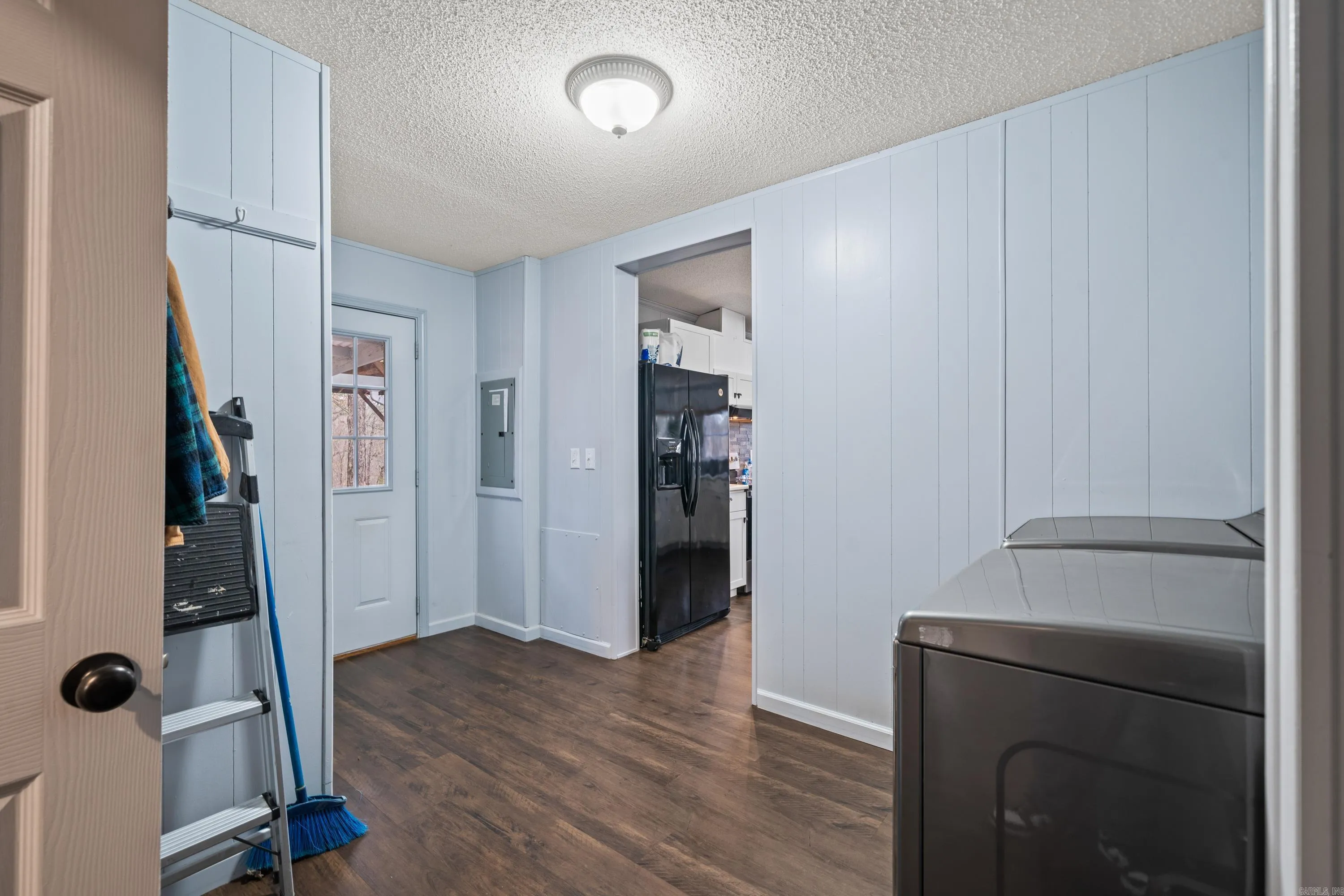 Property at 173  Mary ellen - Image 30