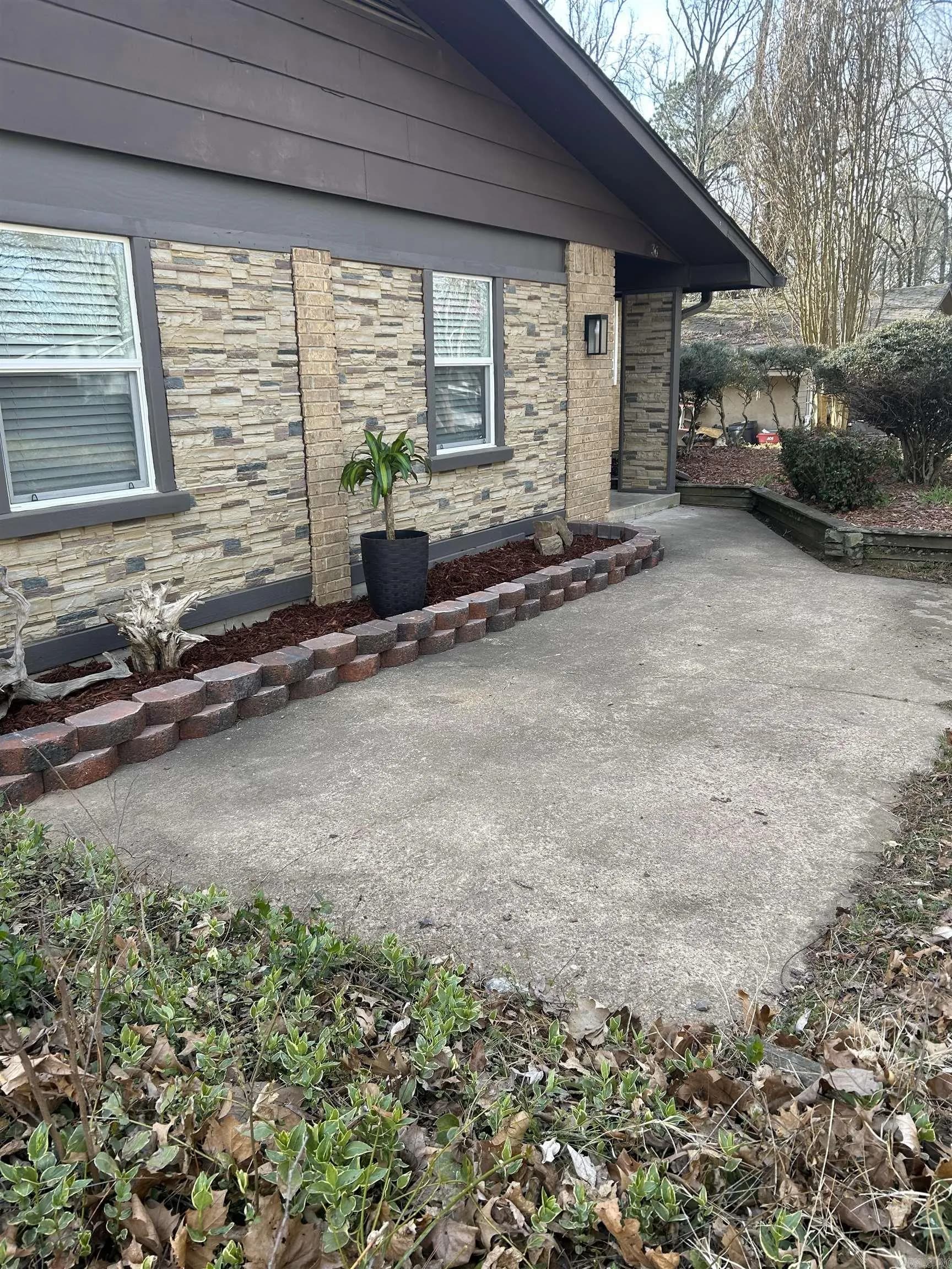 Property at 36 W Walker drive - Image 1