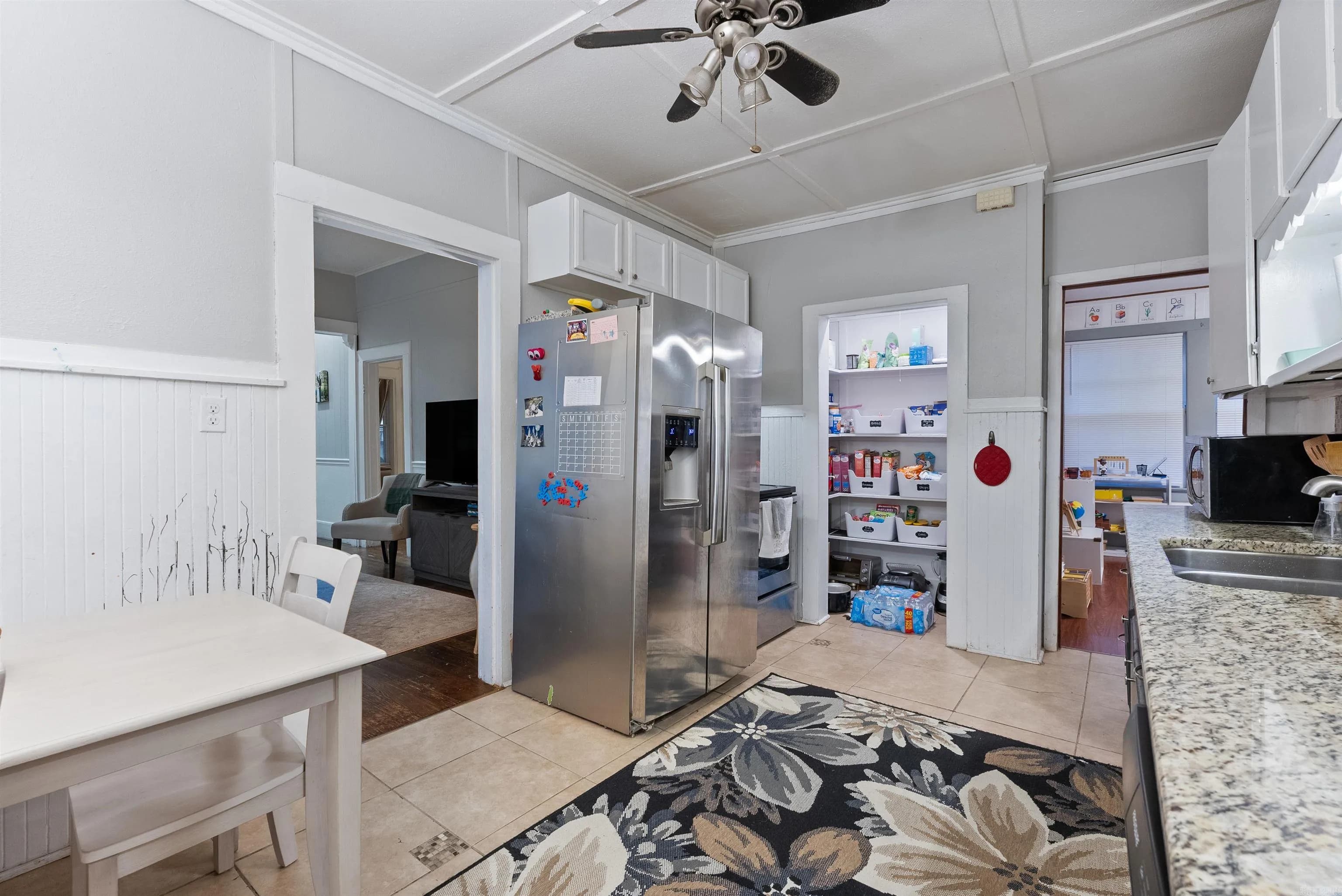 Property at 207 S Laurel st - Image 16