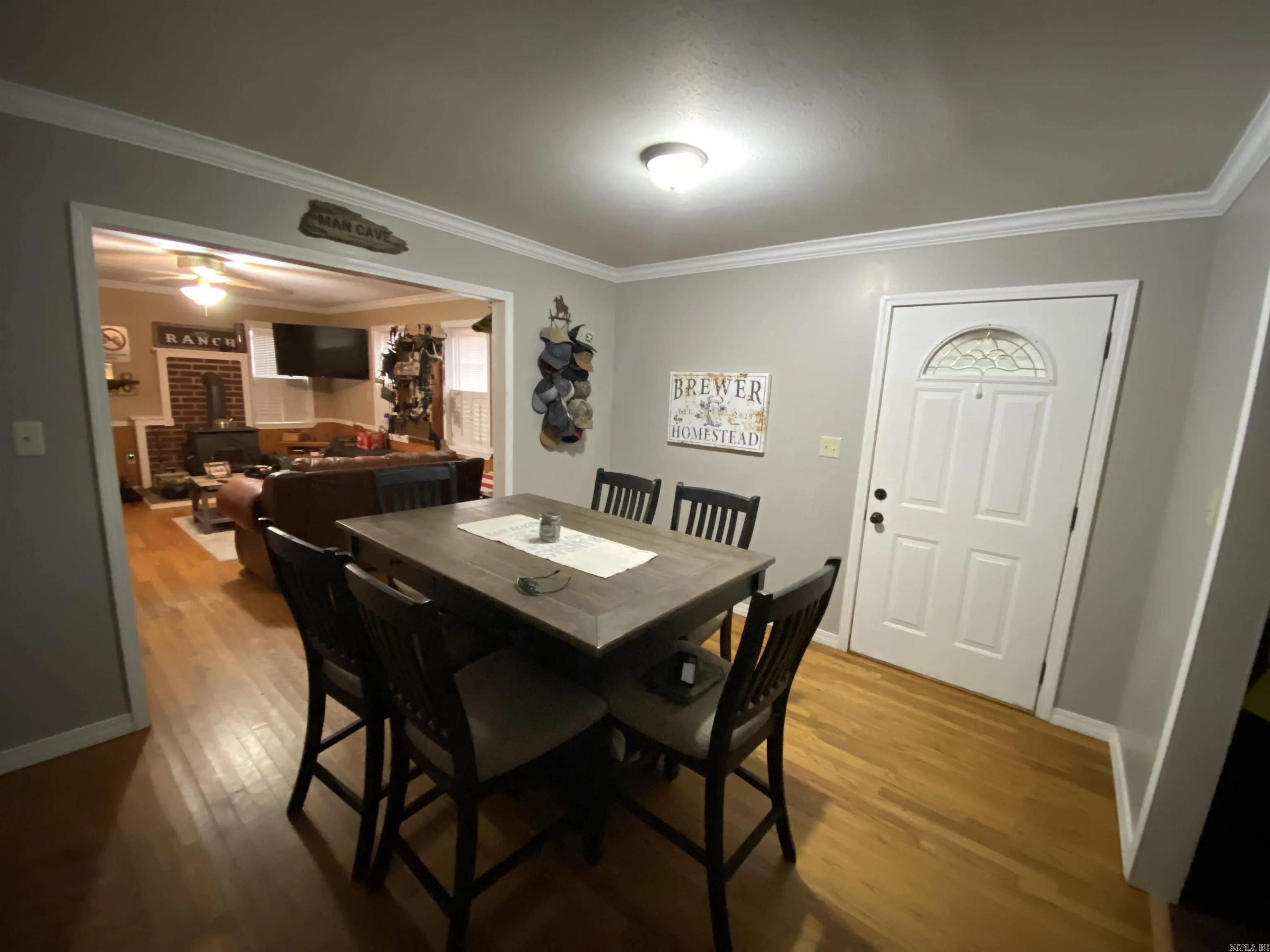 Property at 10361  Cloverleaf dr - Image 12
