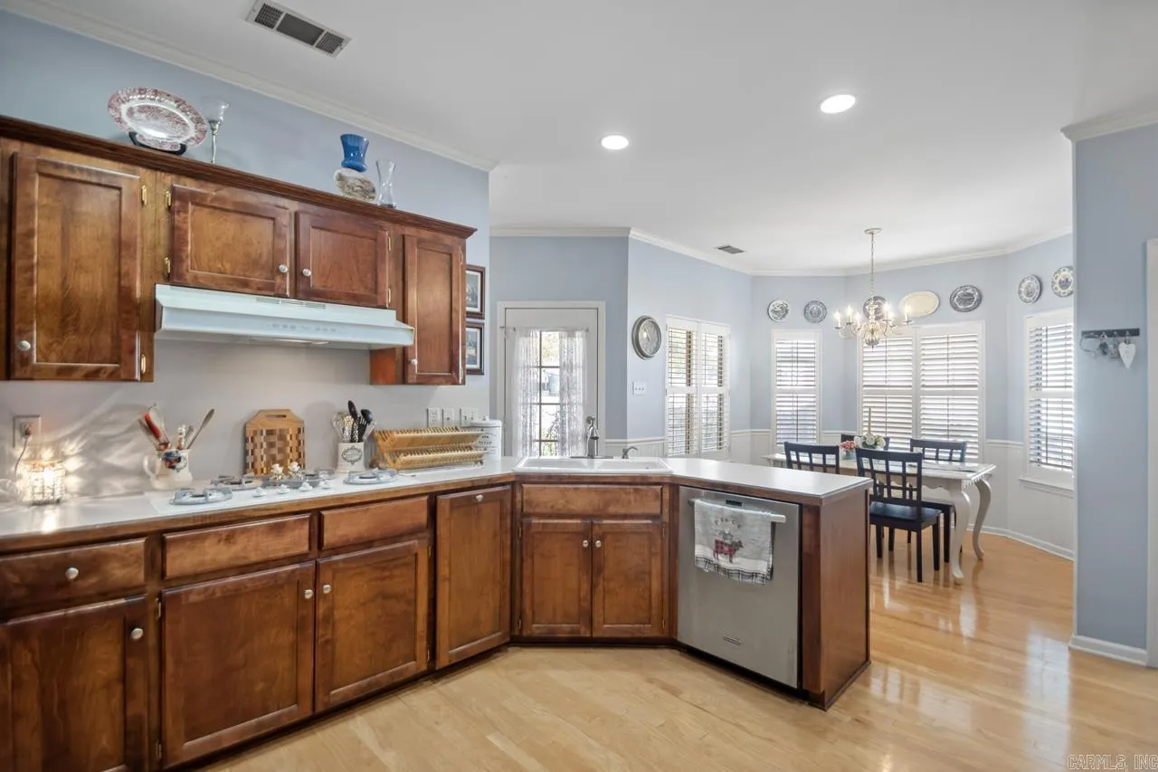 Property at 16  Ward court - Image 11