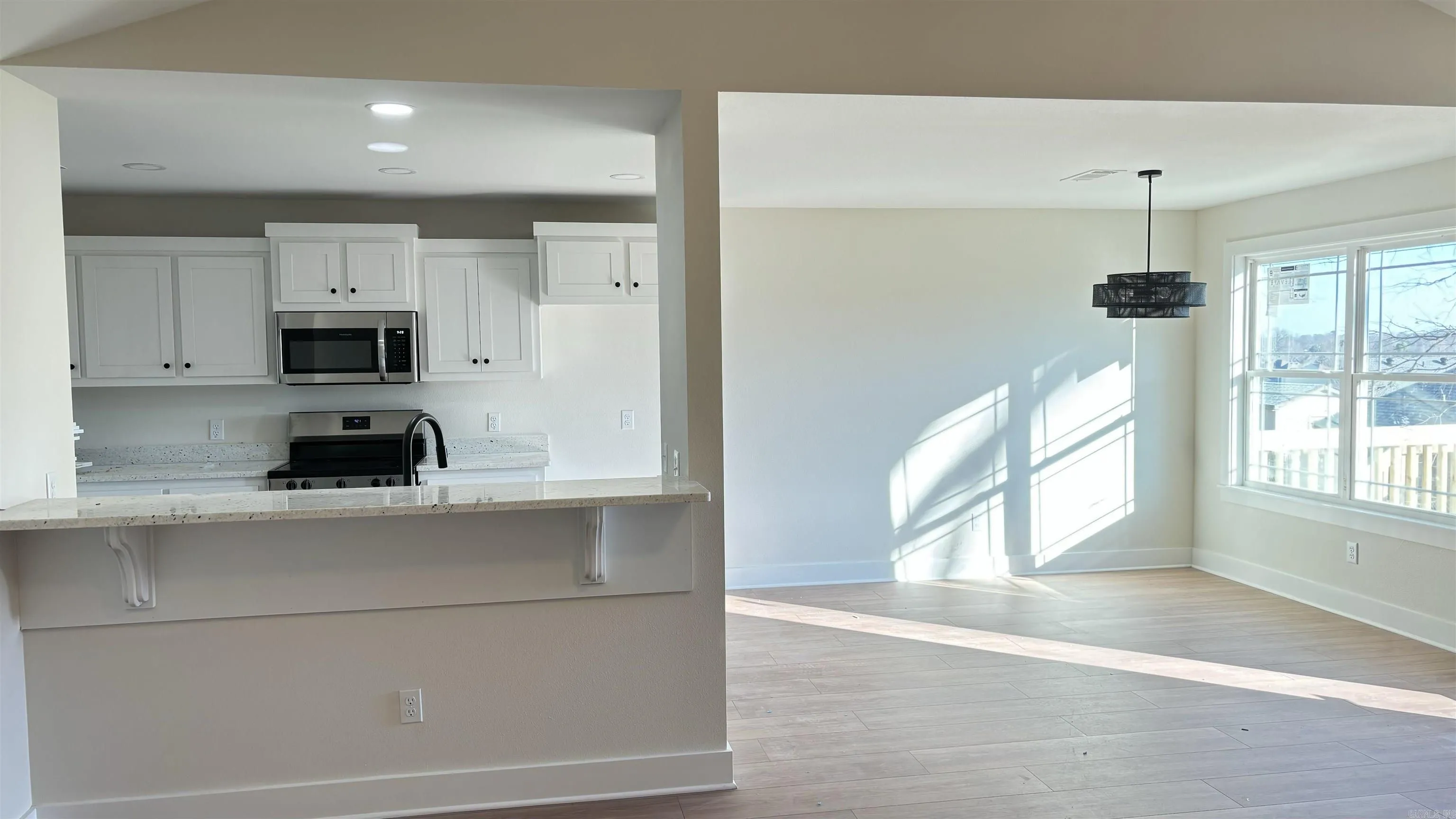 Property at 3008  Oakbrook drive - Image 6