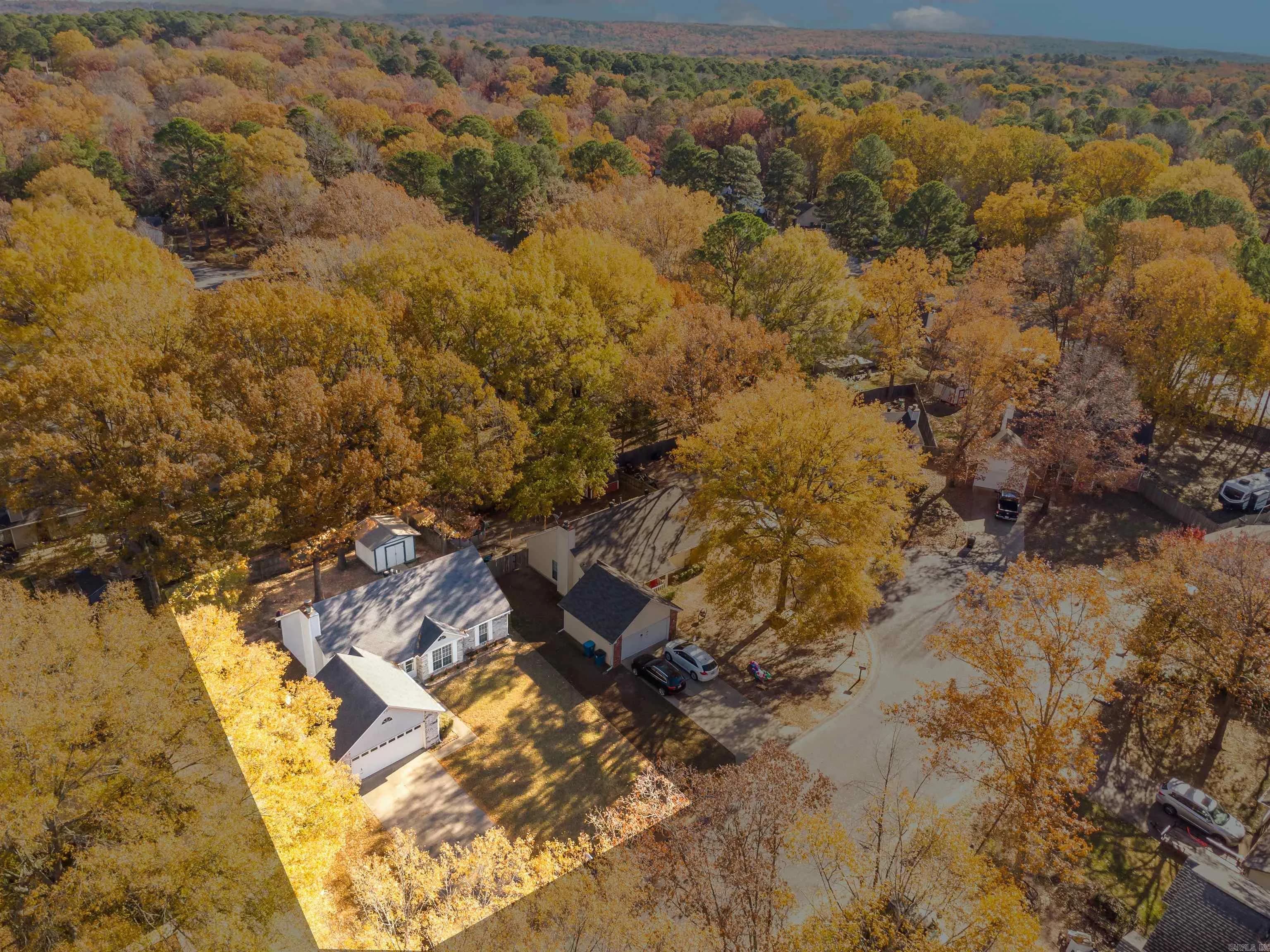 Property at 2208  Amber - Image 34