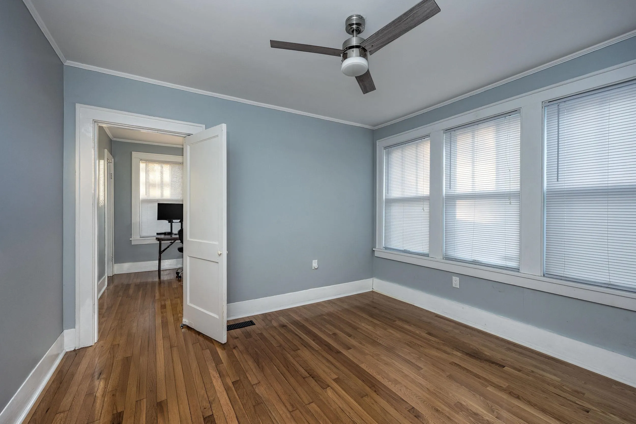 Property at 3807  Compton - Image 30