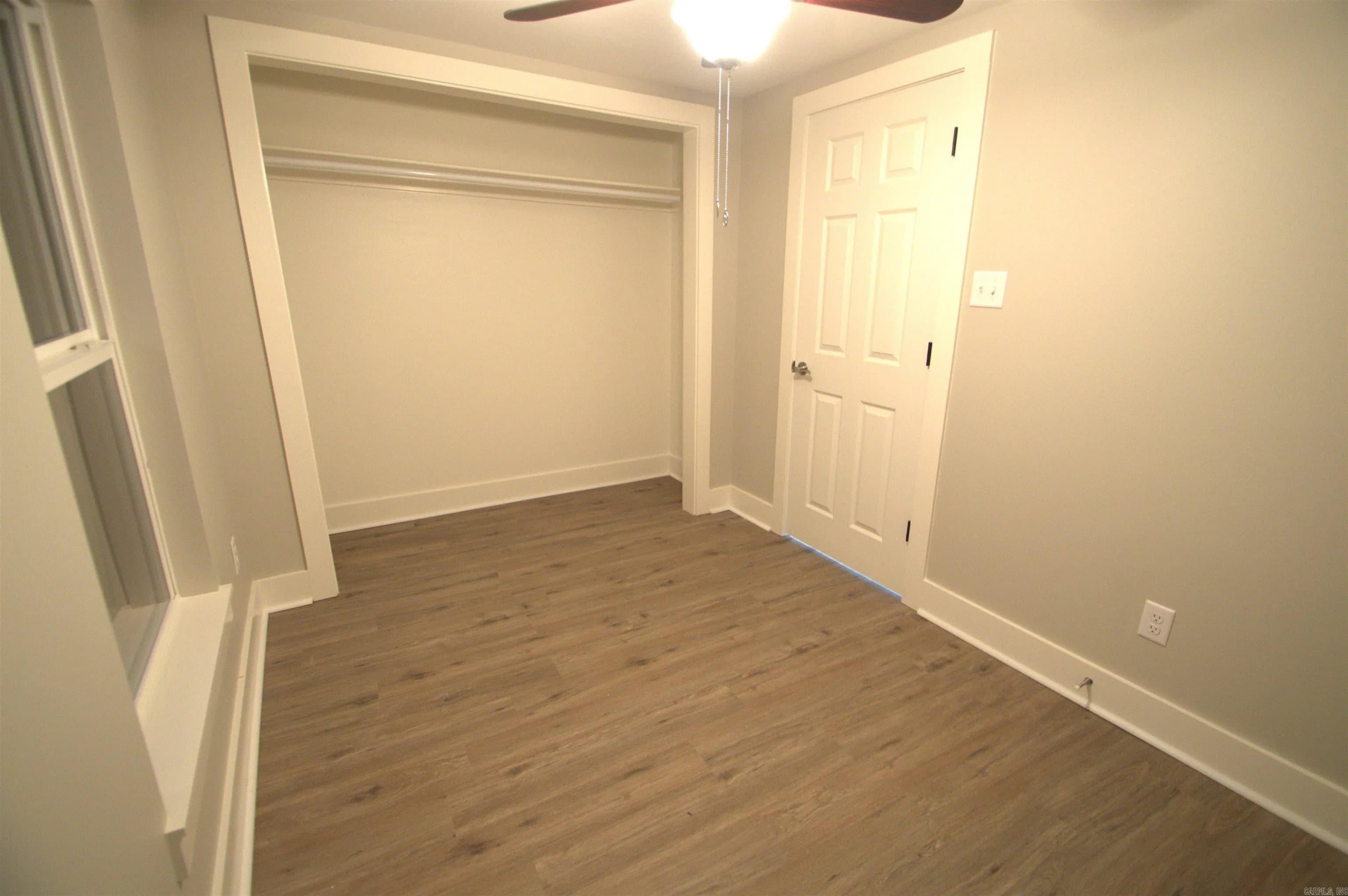 Property at 207  Kennedy - Image 21