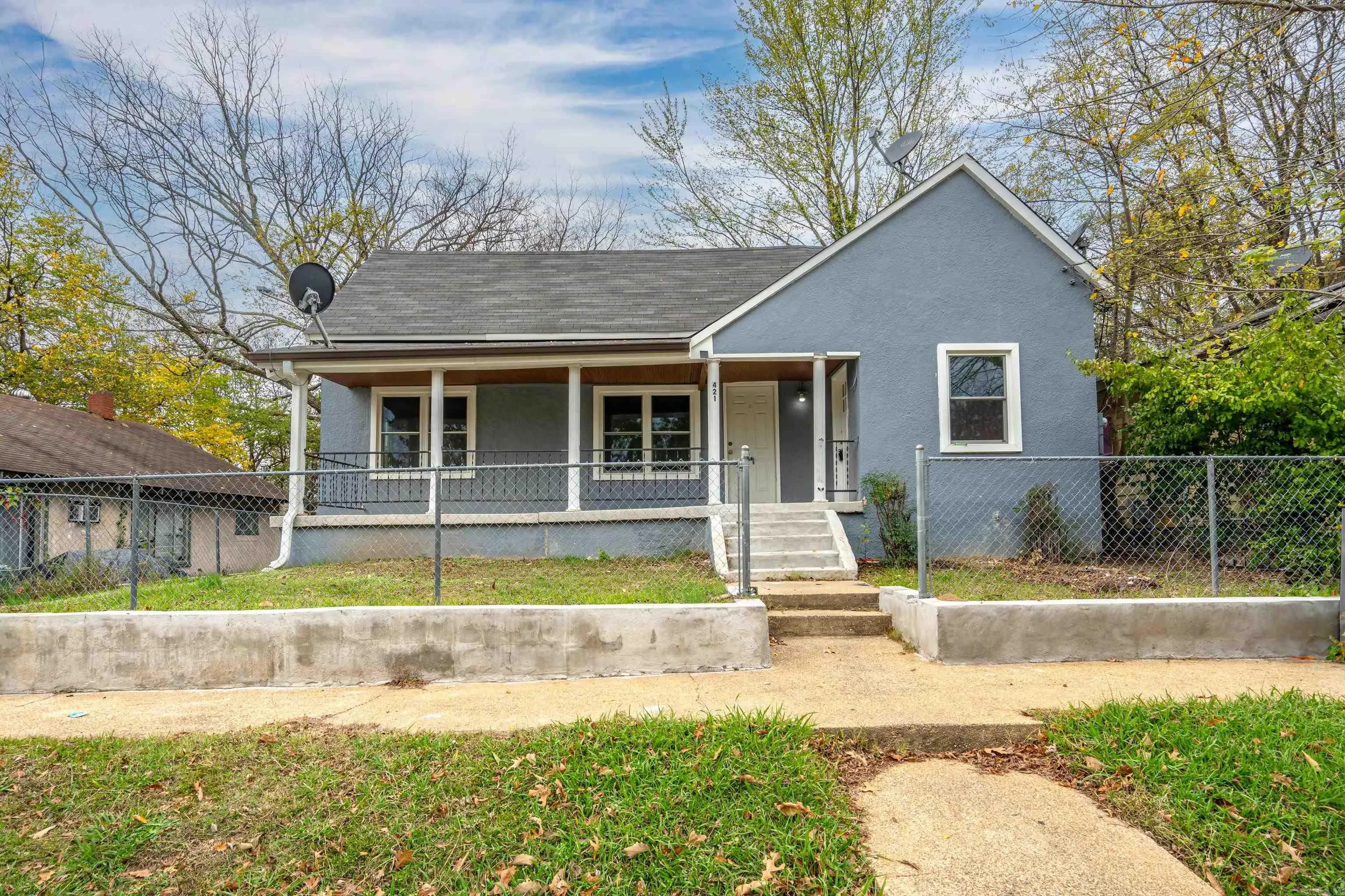 Property at 421  School - Image 28