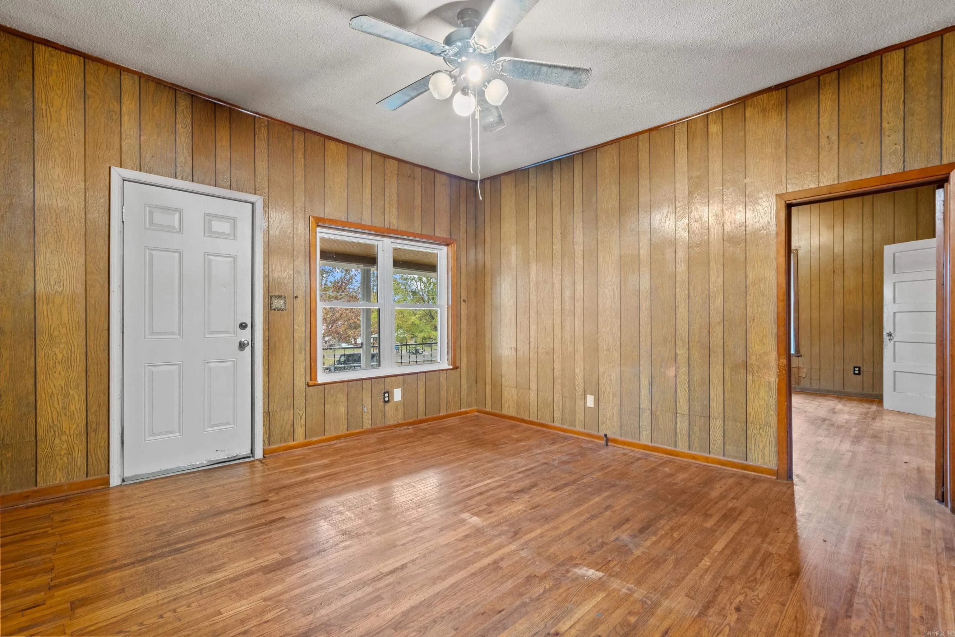Property at 421  School - Image 12