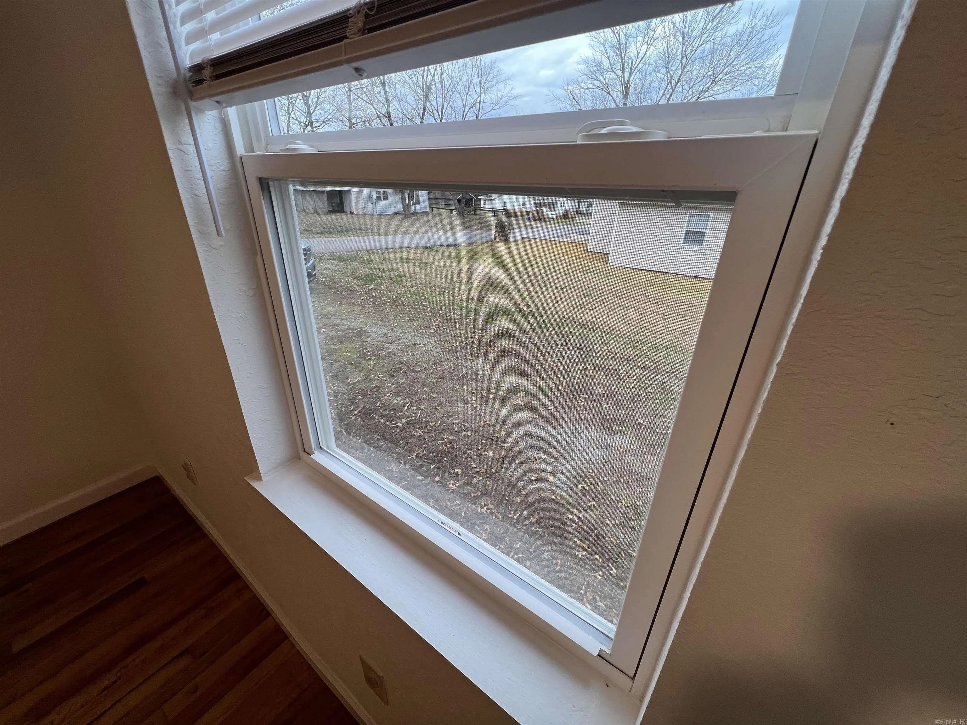 Property at 608 N Sowell - Image 29