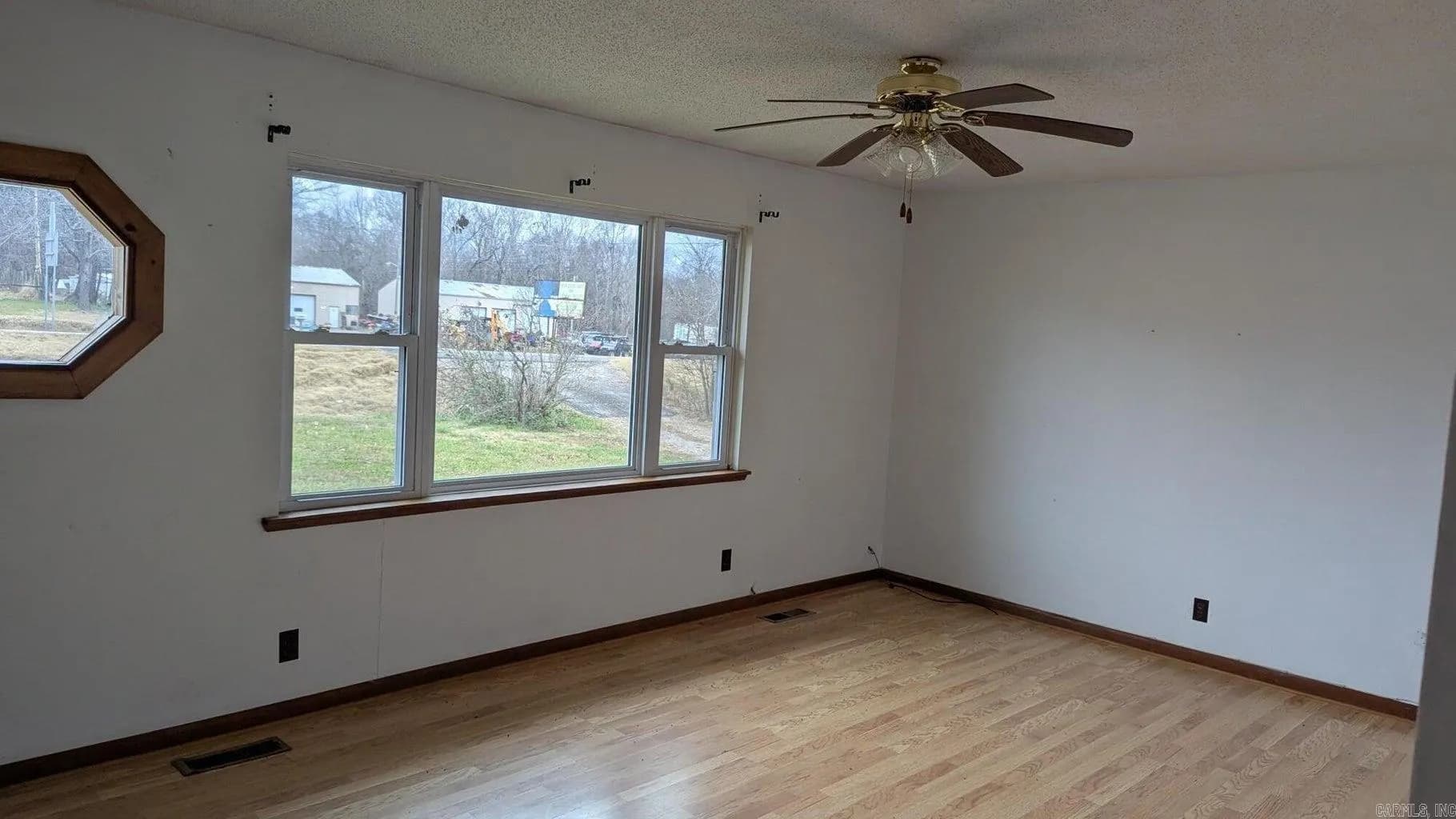 Property at 9630  Hwy 62/412 - Image 20
