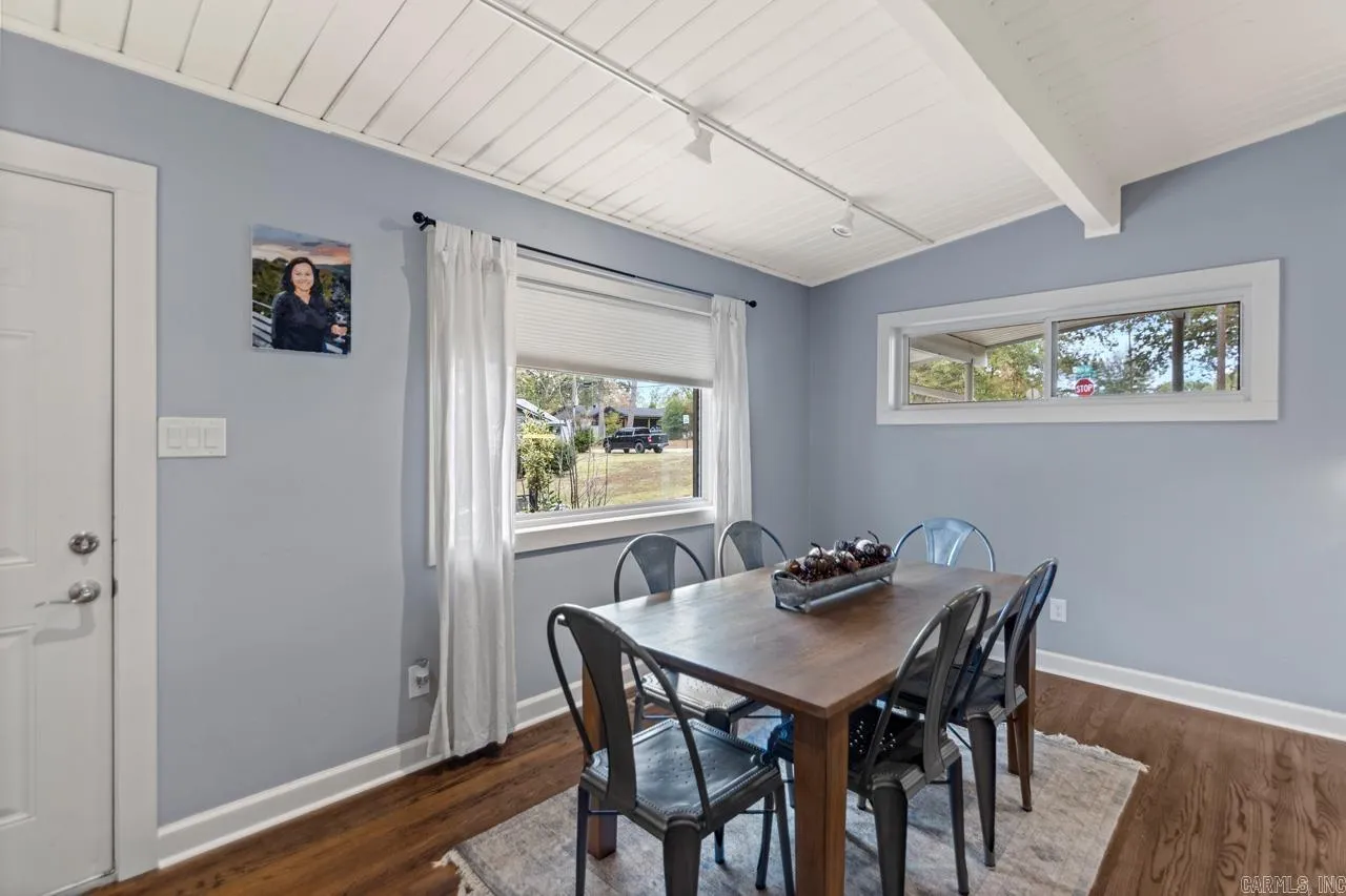 Property at 29  White oak - Image 11