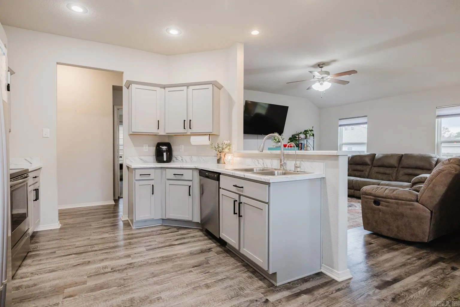 Property at 6357  Lena dr - Image 10