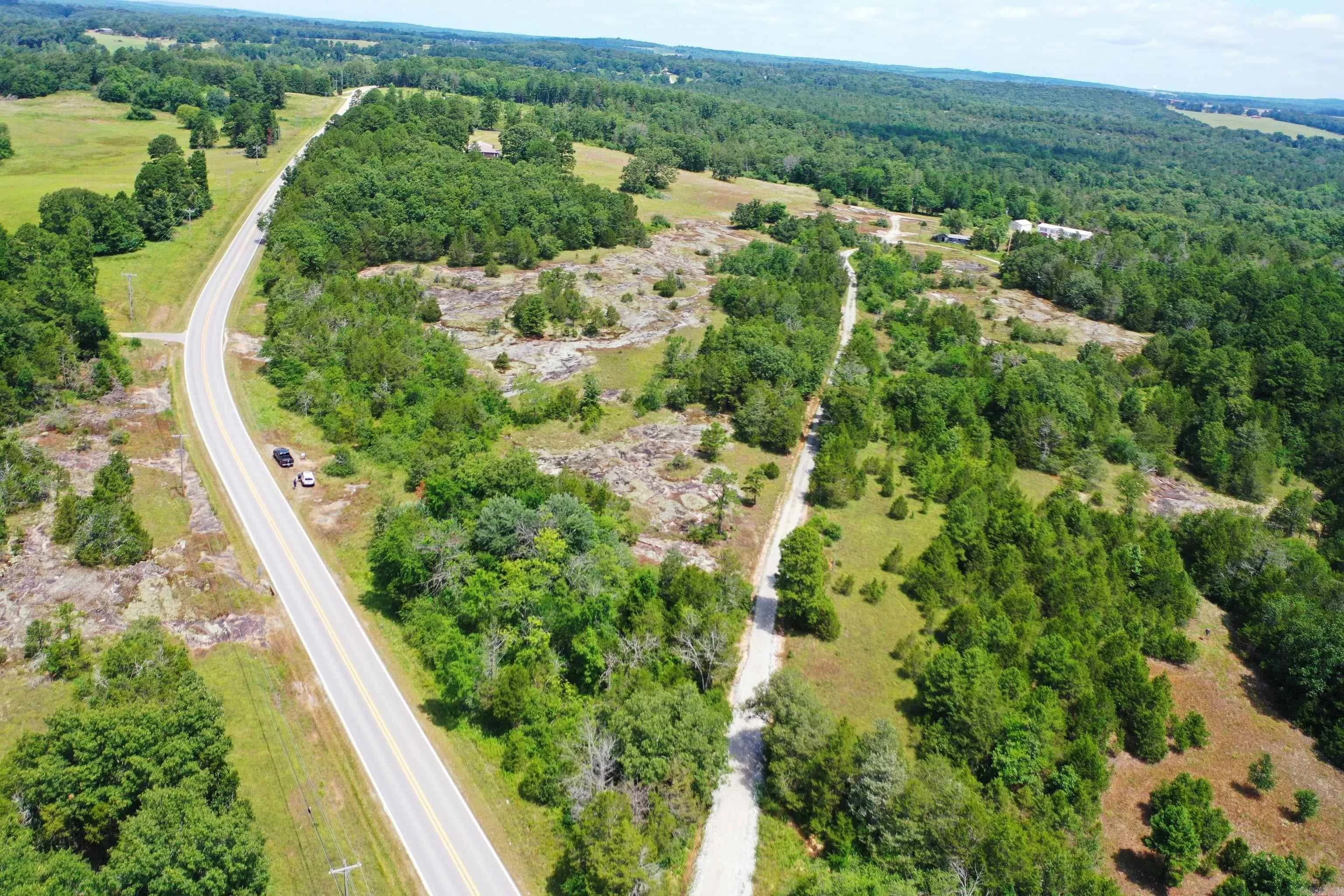 Property at 001-09181-000  Hwy 5 - Image 1
