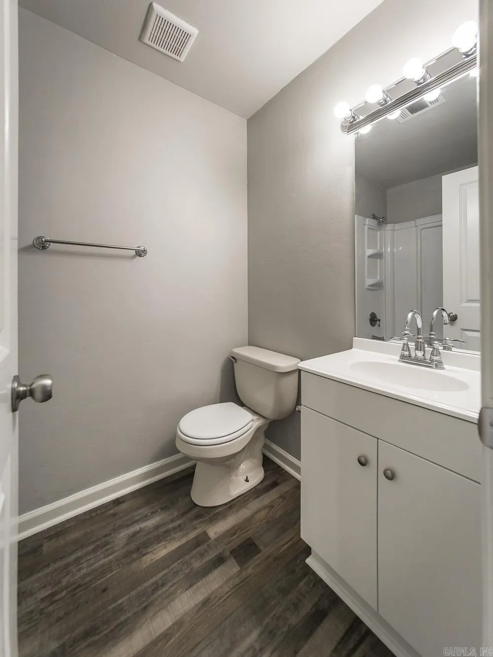 Property at 16  Frances - Image 16