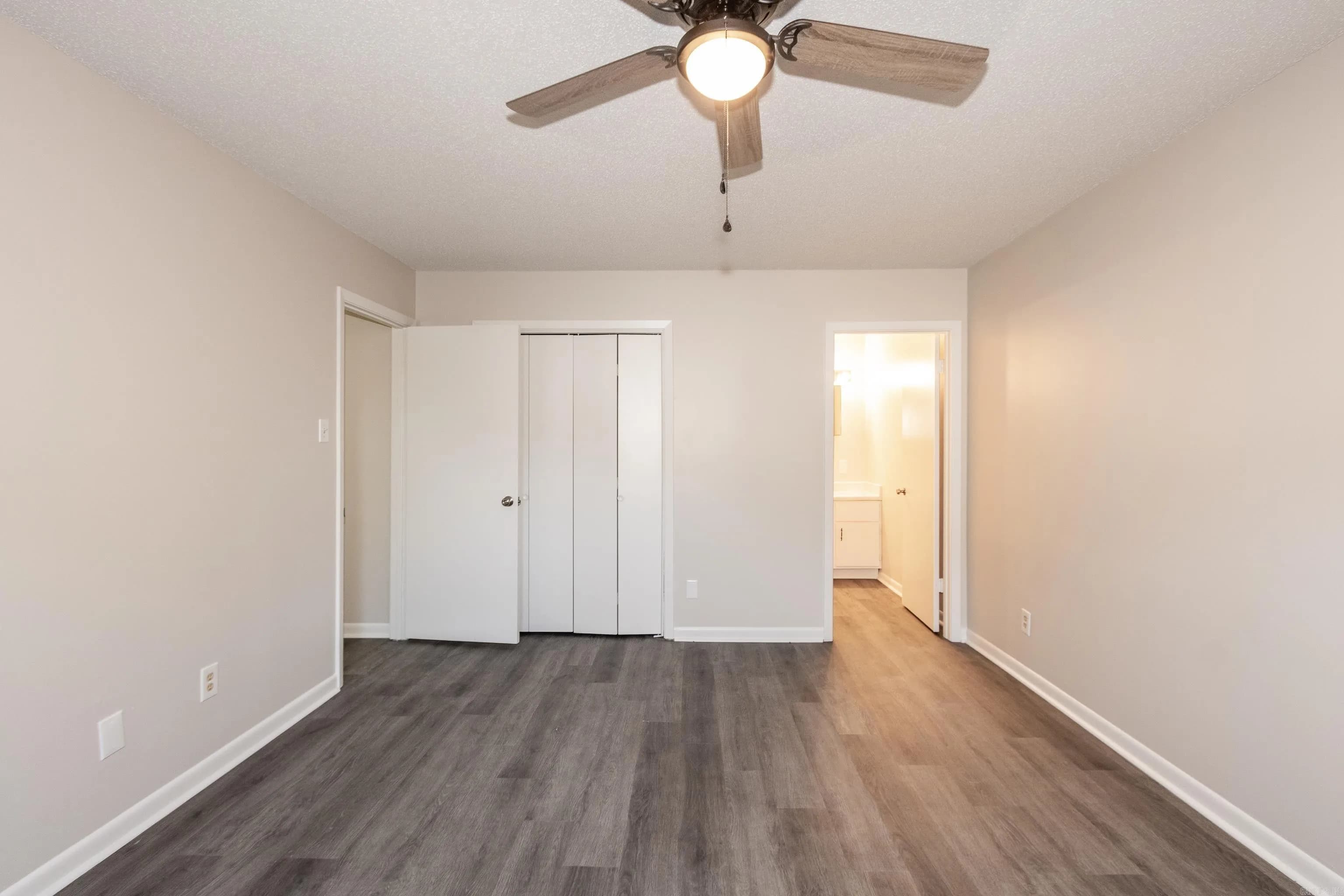 Property at 1100  Brookside, 46 - Image 18