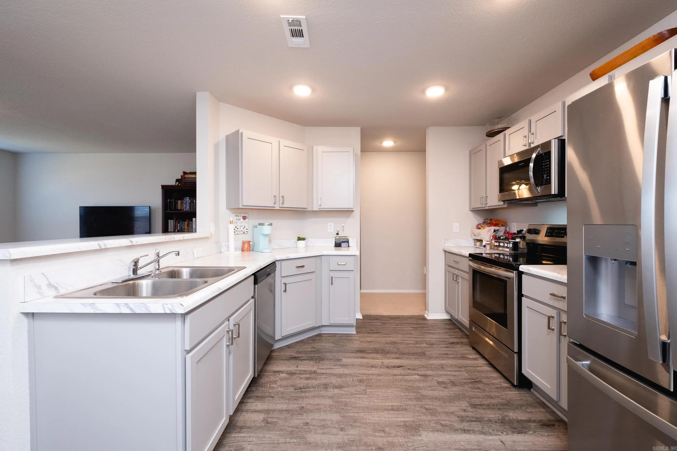 Property at 5096  Red fox - Image 21