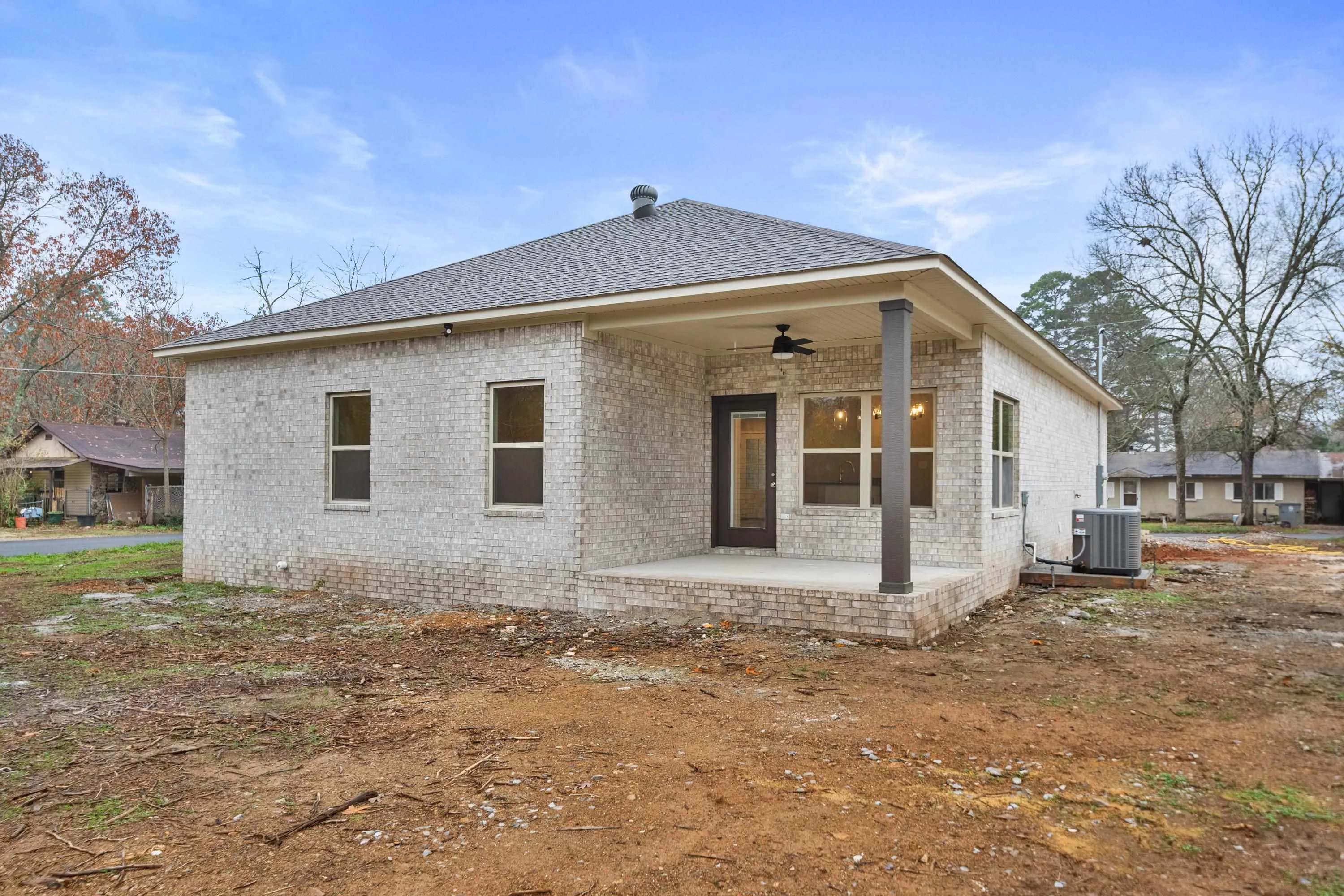 Property at 133  Rowland - Image 42