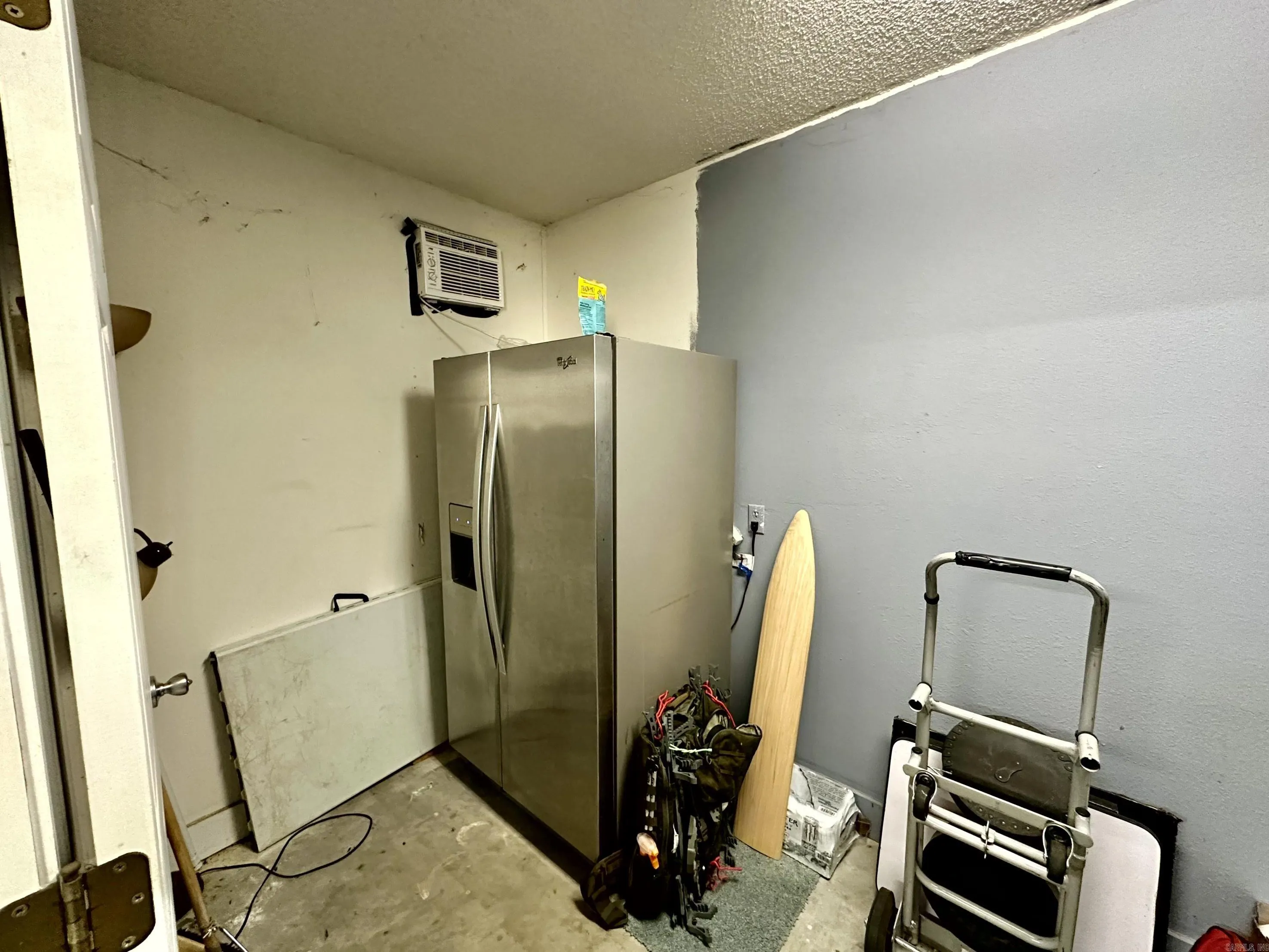 Property at 6011  River rd - Image 15