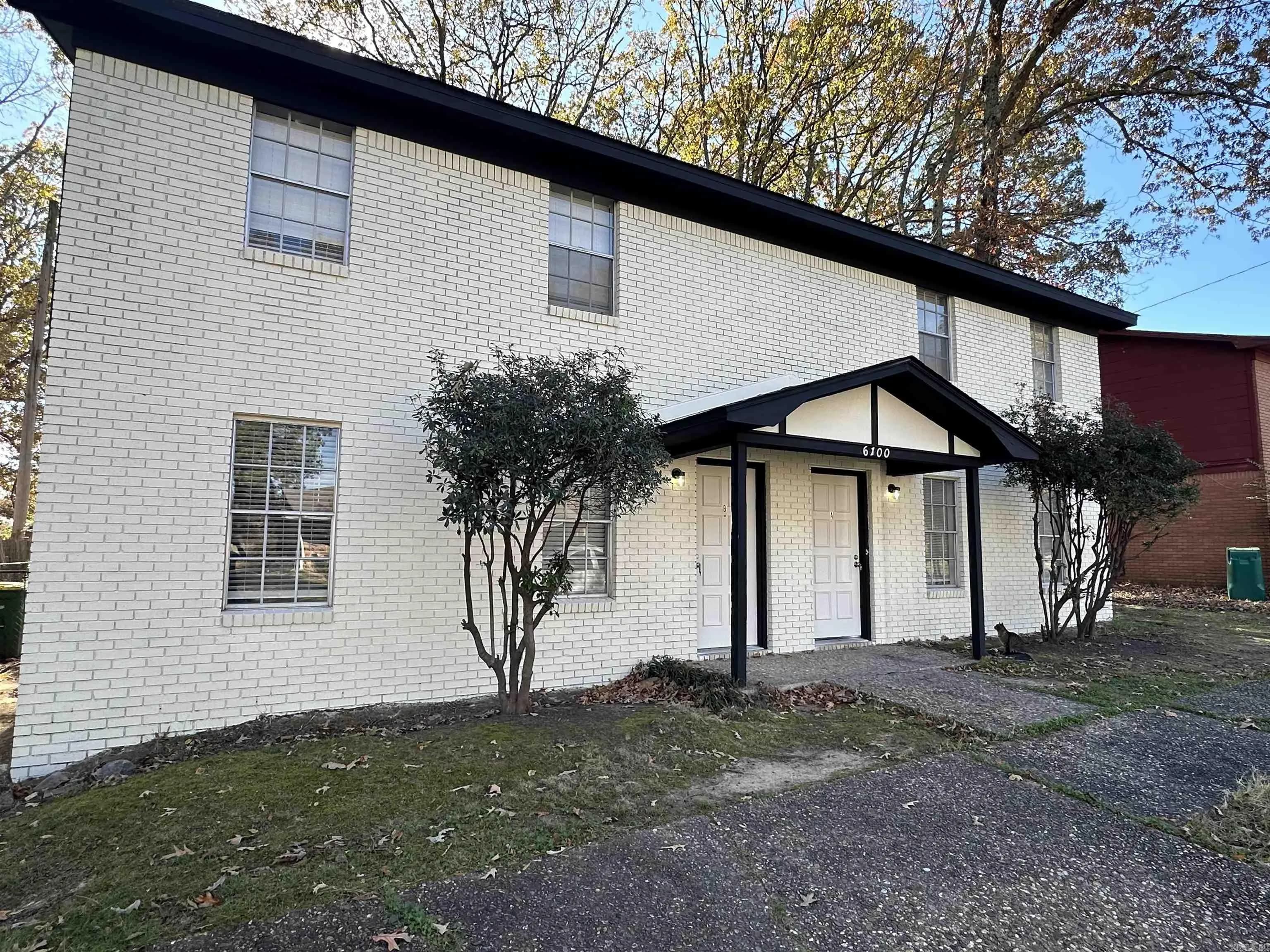 Property at 6100 A N Woodview - Image 2