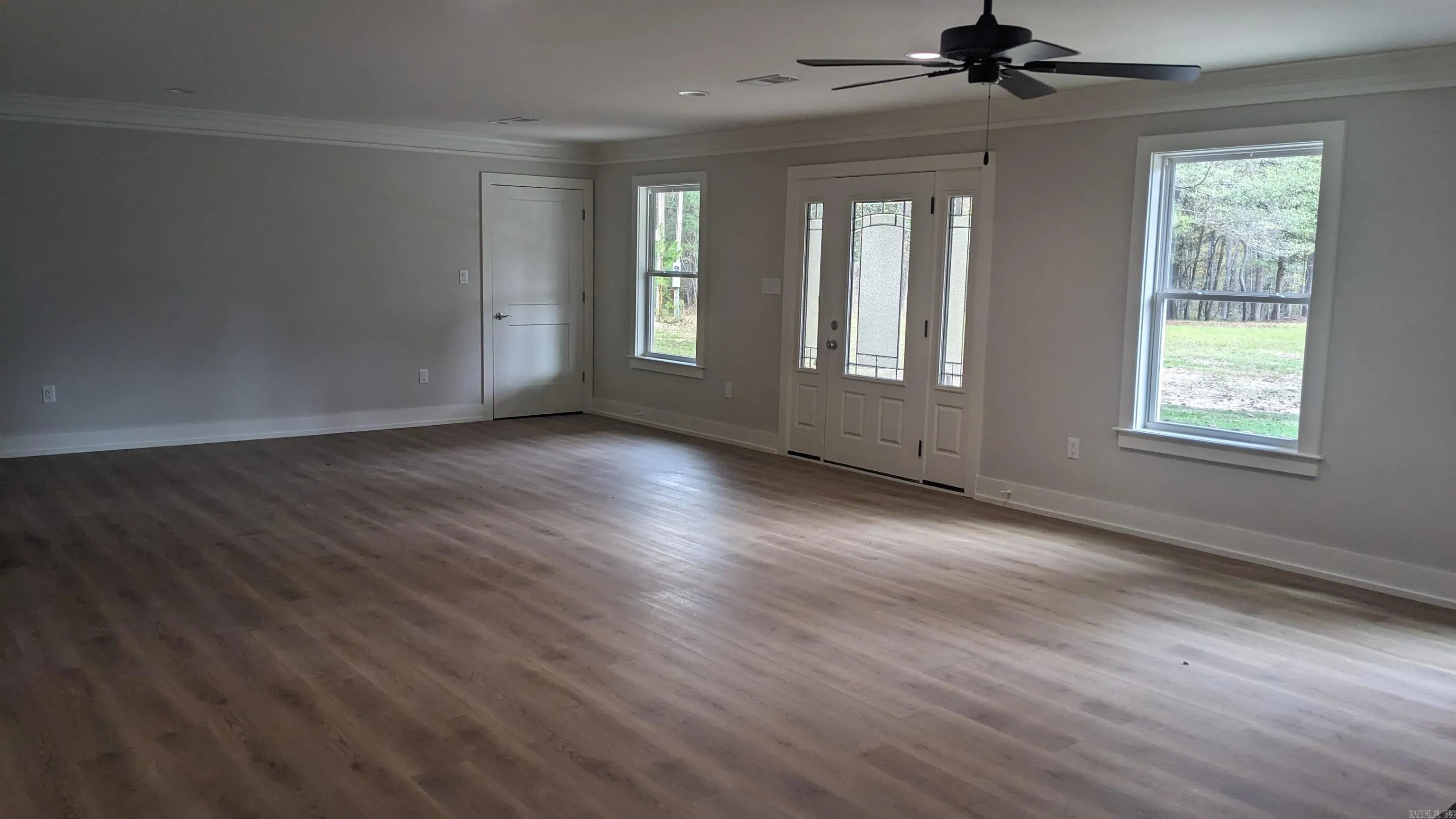 Property at 737  Central - Image 7