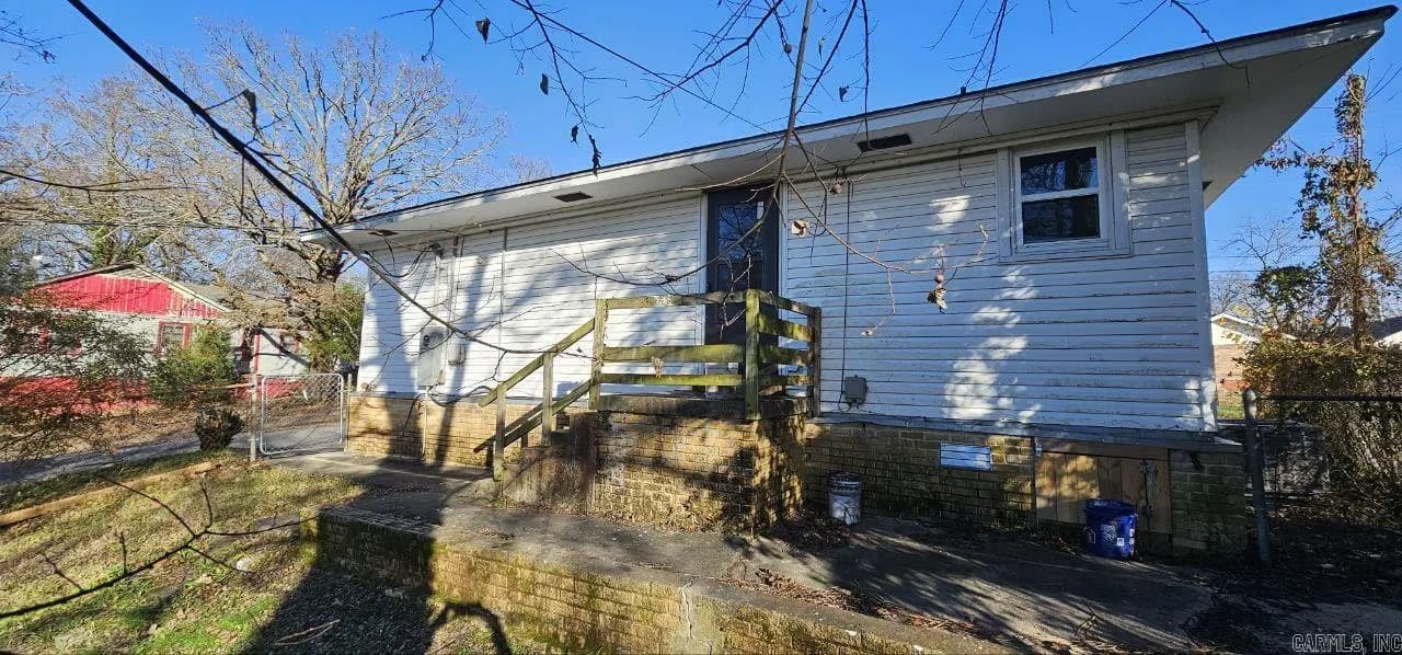 Property at 3100 S Arch - Image 34