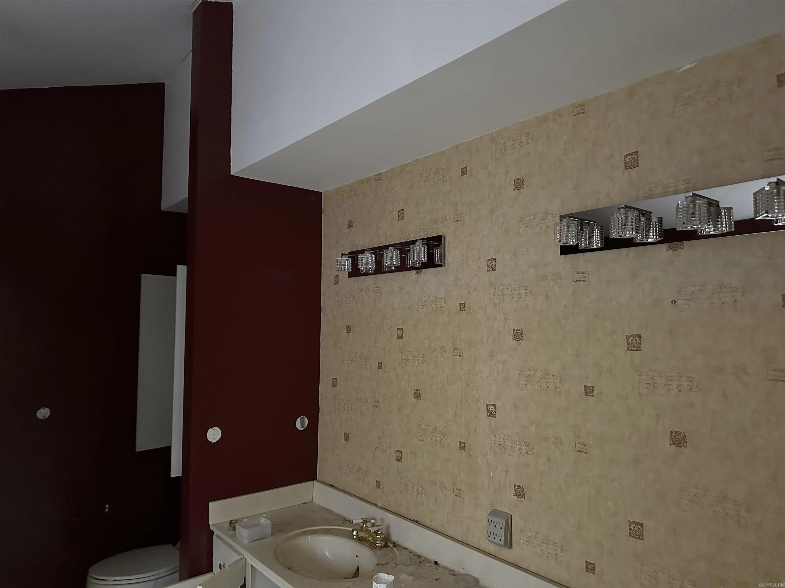 Property at 33720 W Hundley - Image 22