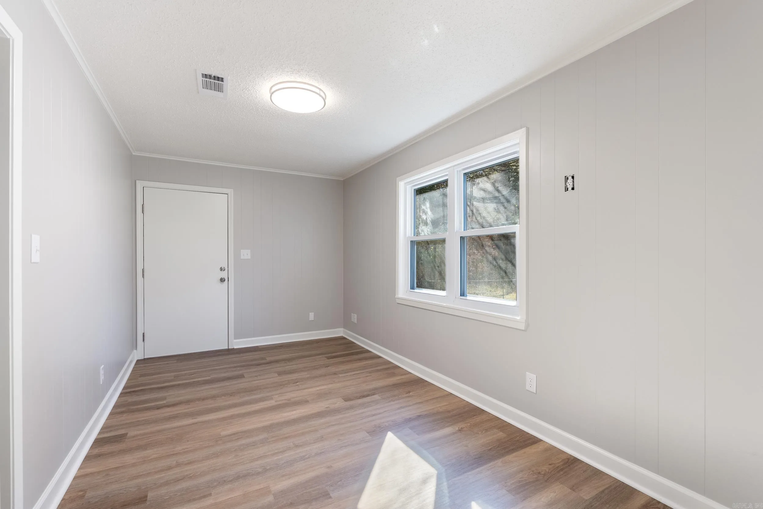 Property at 2460  Armstead - Image 21