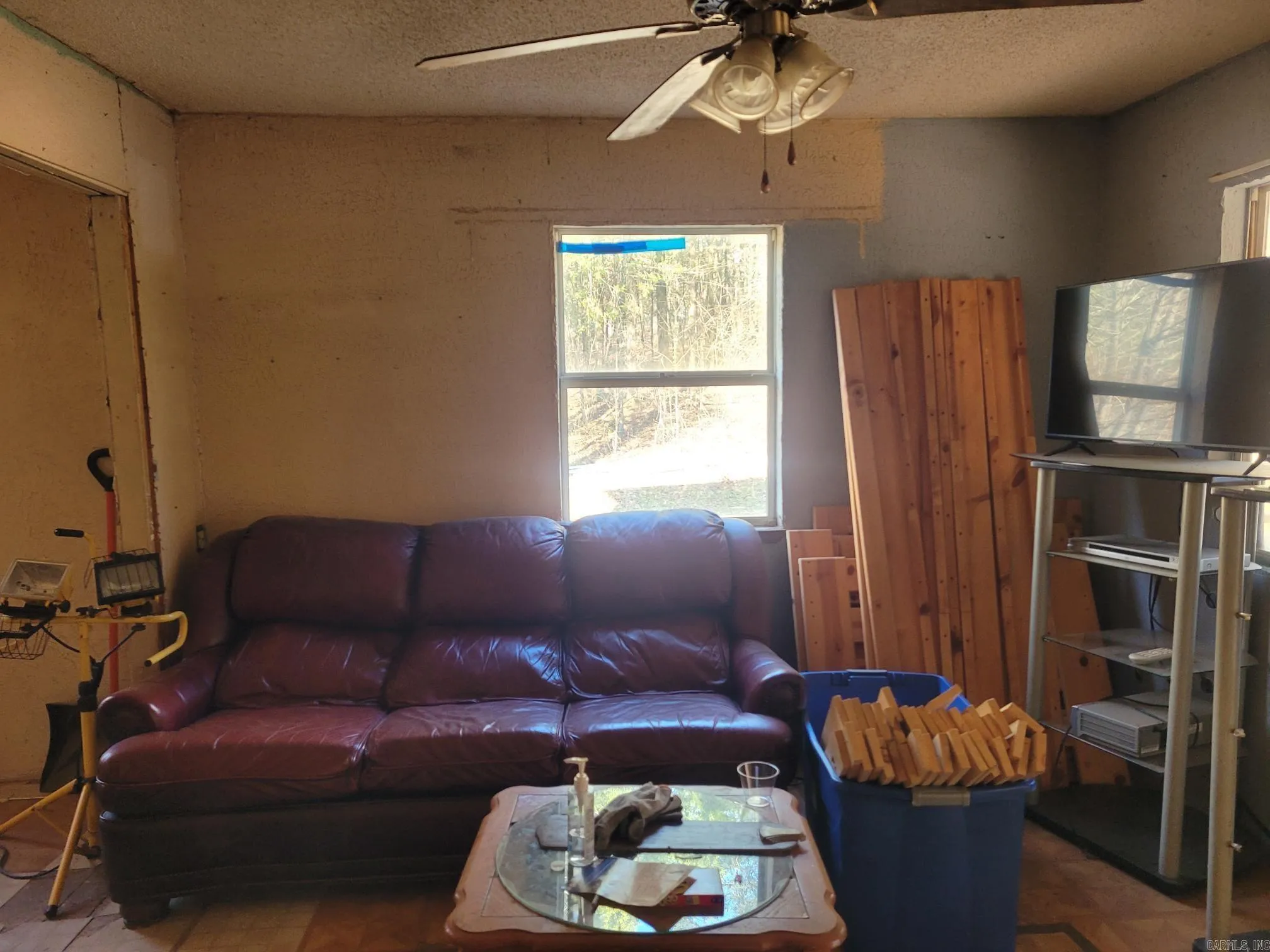 Property at Center school - Image 14